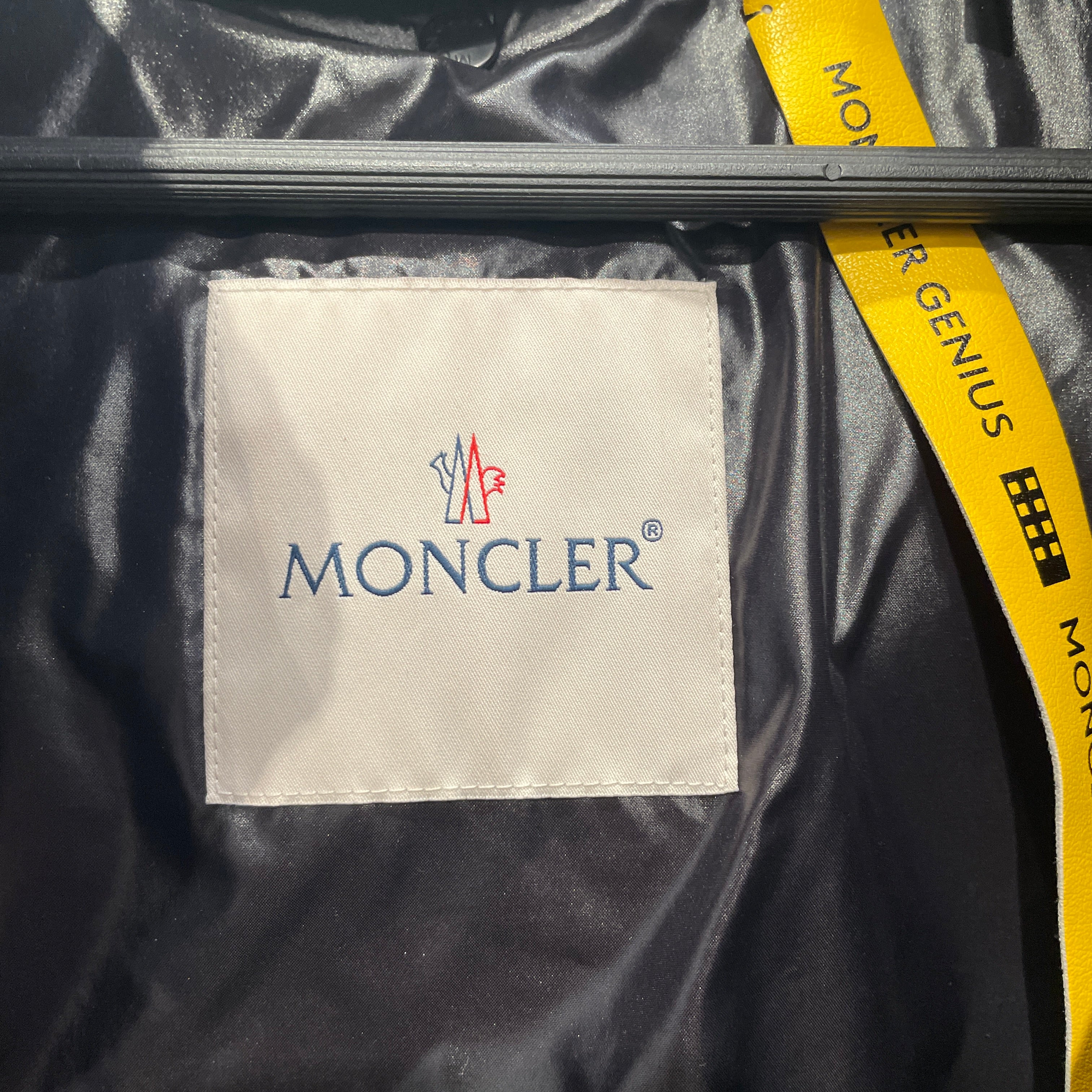 MONCLER/FRAGMENT DESIGN/Puffer Jkt/5/Nylon/BLK/GIUBBOTTO WITH ARM PATCH view 3