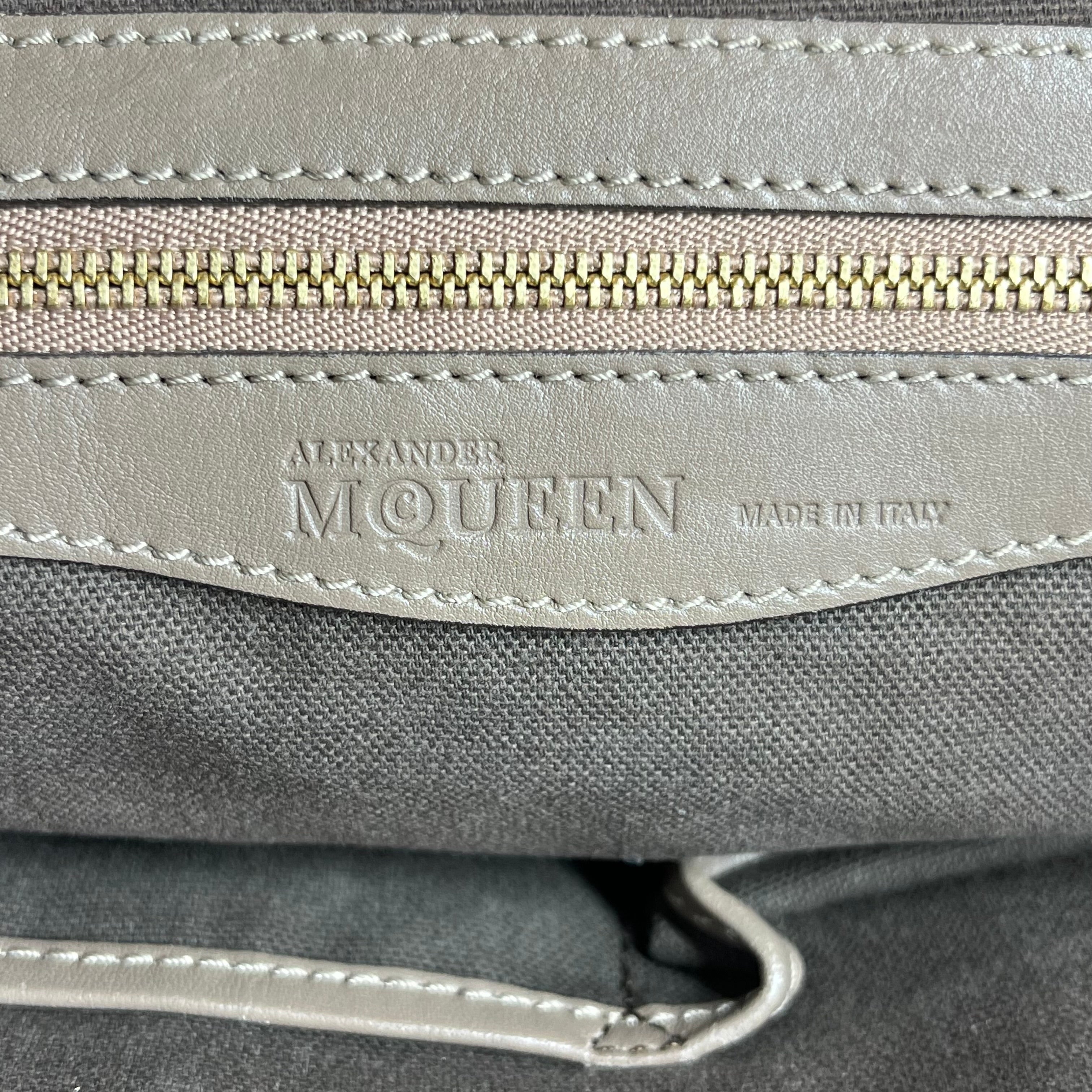 Alexander McQueen/Bag/Leather/BRW/whipstitch view 4
