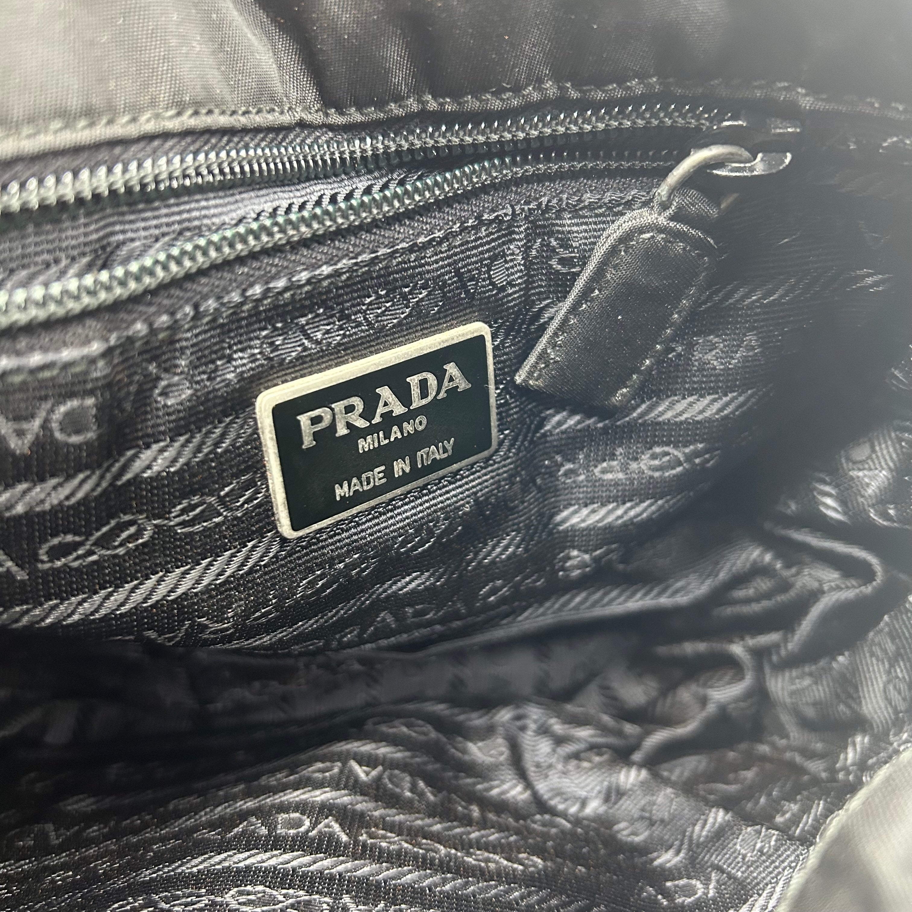 PRADA/Vitello-TrimmedTessutoGrommet/ShoulderBag/Black/Nylon/ view 5