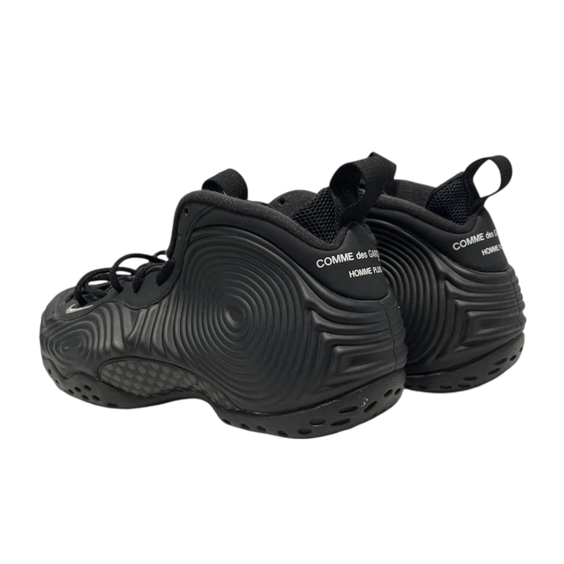 NIKE/COMME des GARCONS HOMME PLUS/Low-Sneakers/US 7/BLK/Nike x CDG Foamposite