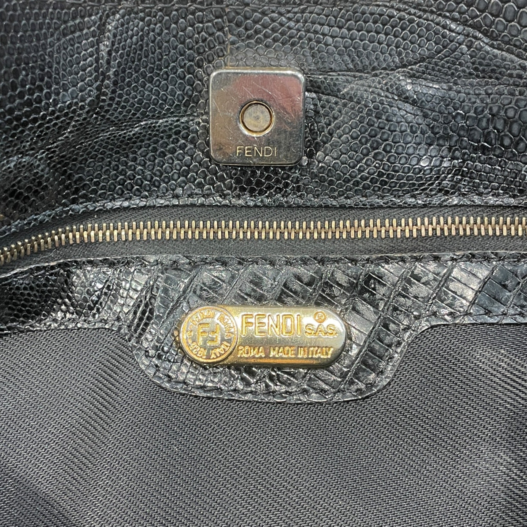 FENDI/Bag/Nylon/BLK/VINTAGE LOGO STRAP W LEATHER view 3