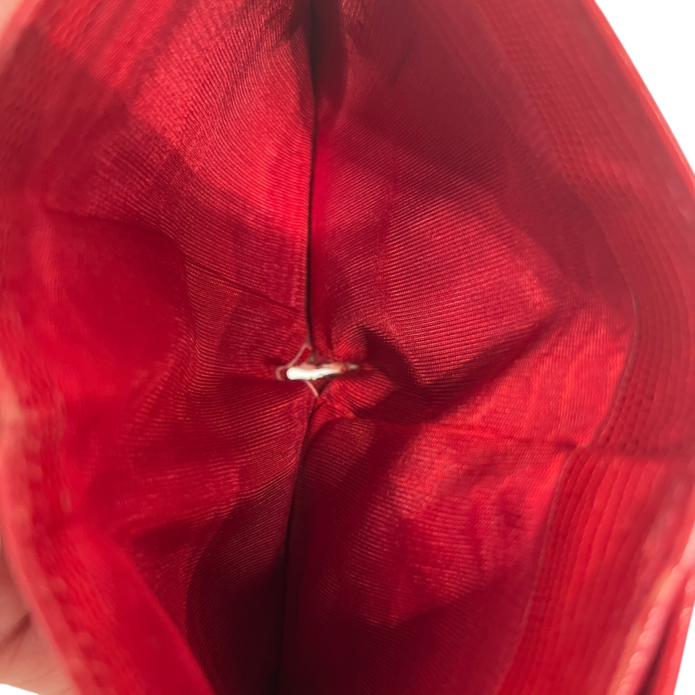 CELINE/Trifold Wallet/OS/Leather/RED/gold accent view 3