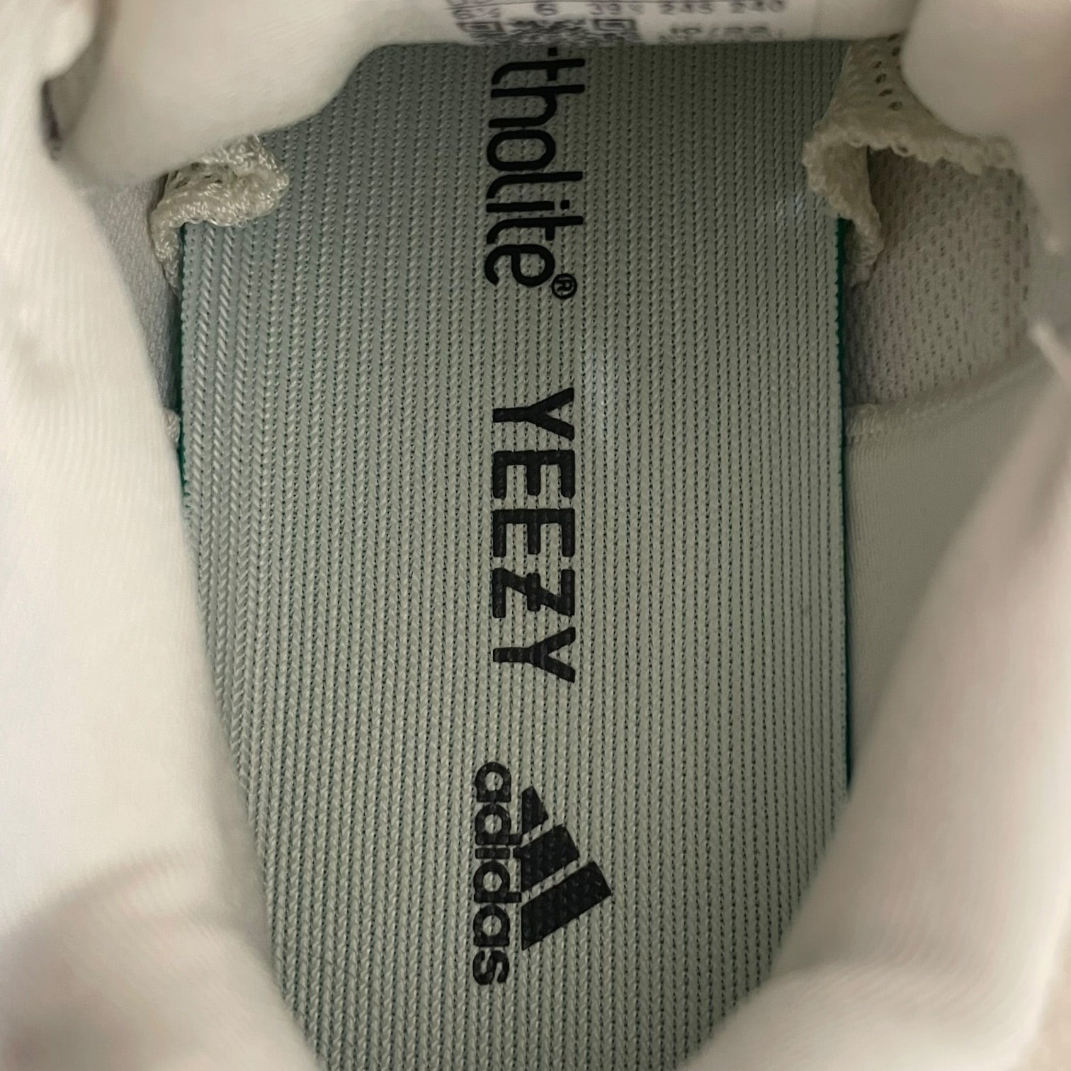 adidas/Low-Sneakers/US 6.5/Faux Leather/WHT/Yeezy 500 view 3