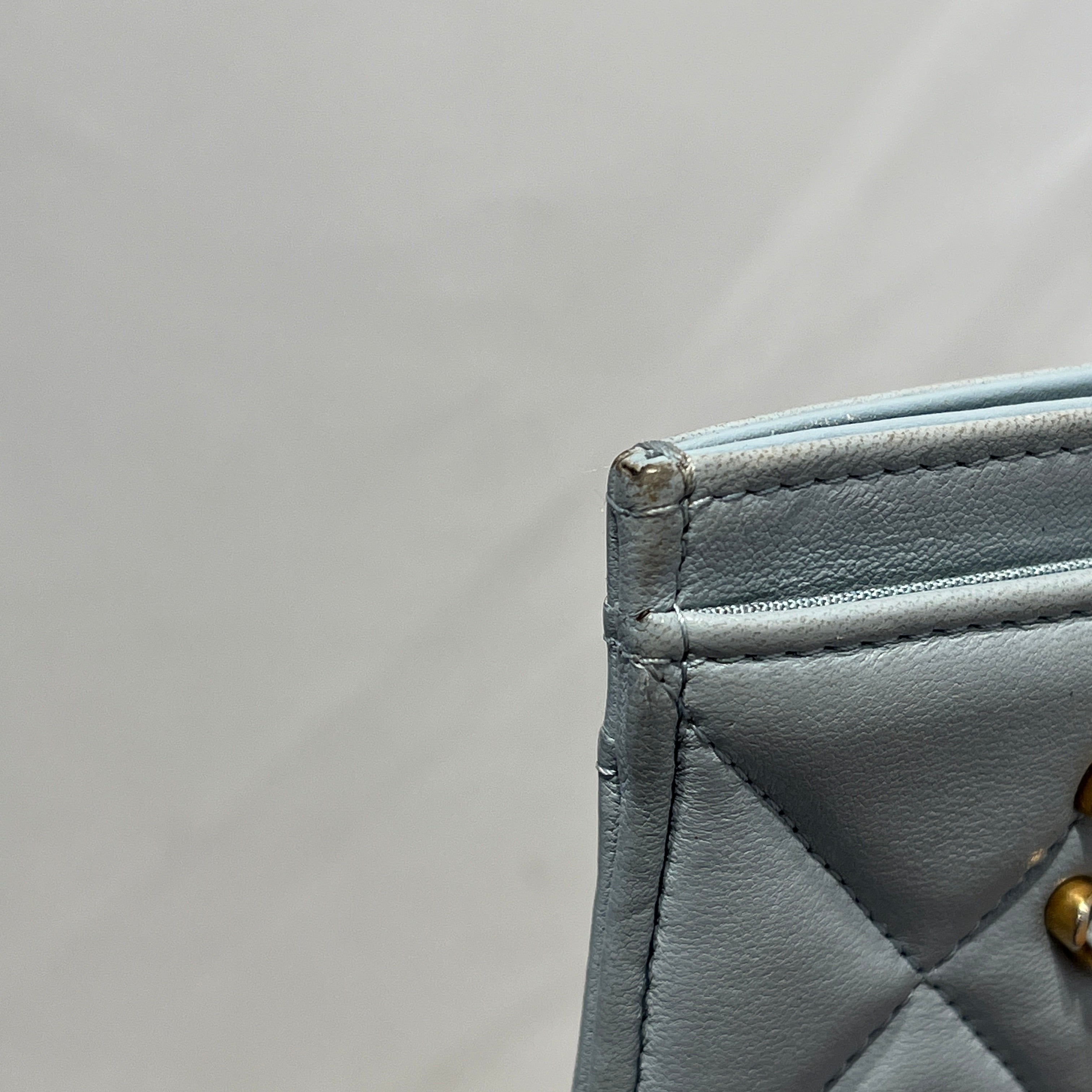 CHANEL/Card Case/Leather/GRY/L's/chanel 19 quilted view 10