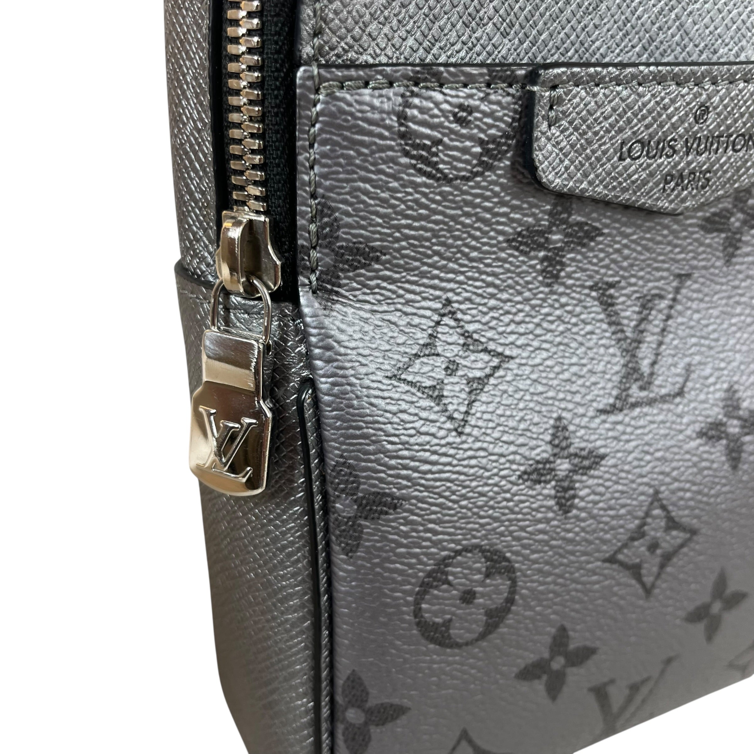LOUIS VUITTON/Cross Body Bag/Monogram/Leather/SLV/OUTDOOR SLING BAG view 4