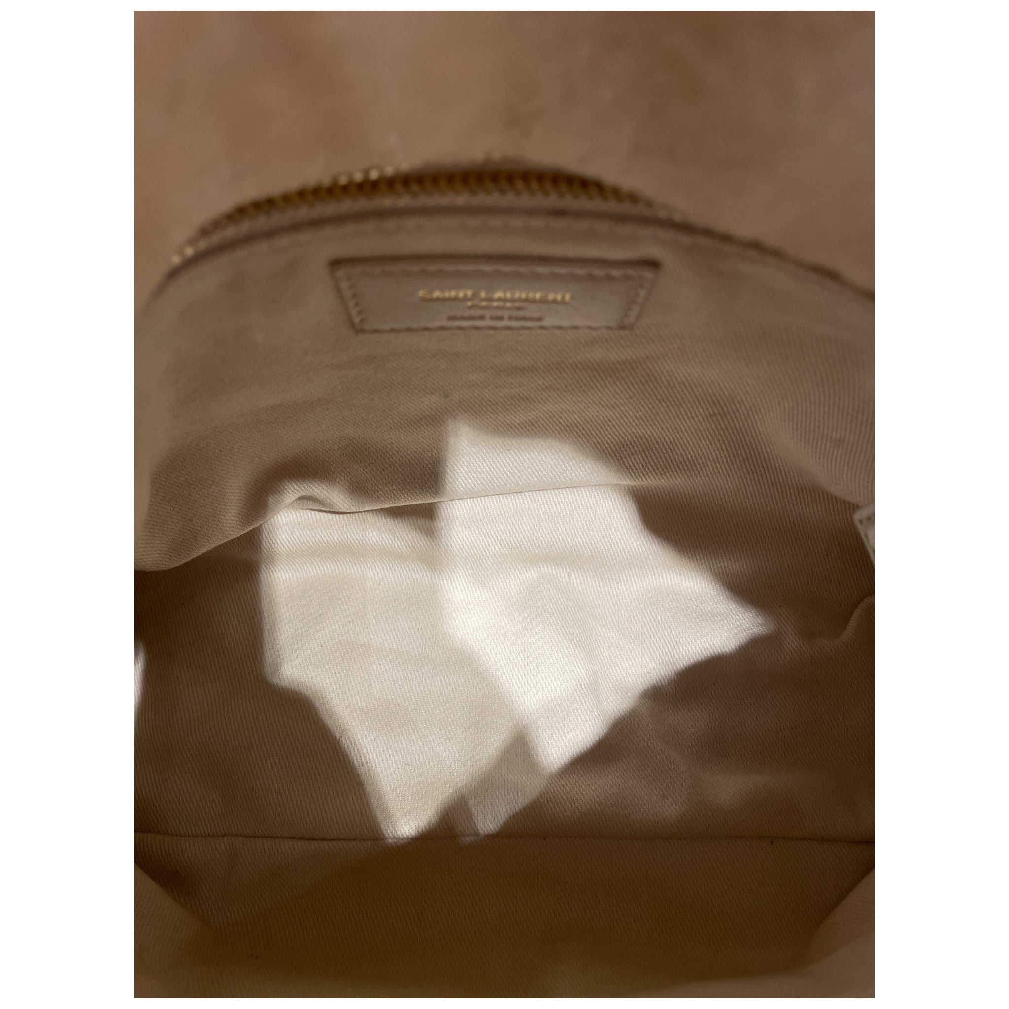 YVES SAINT LAURENT/Hand Bag/Graphic/CRM/LouLou Toy Puffer Bag view 3