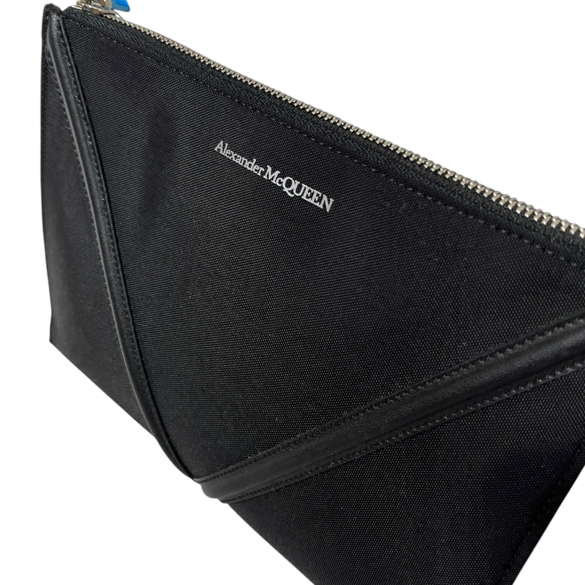 Alexander McQueen/Hand Bag/Nylon/BLK/V SHAPED DETAIL POUCH view 6