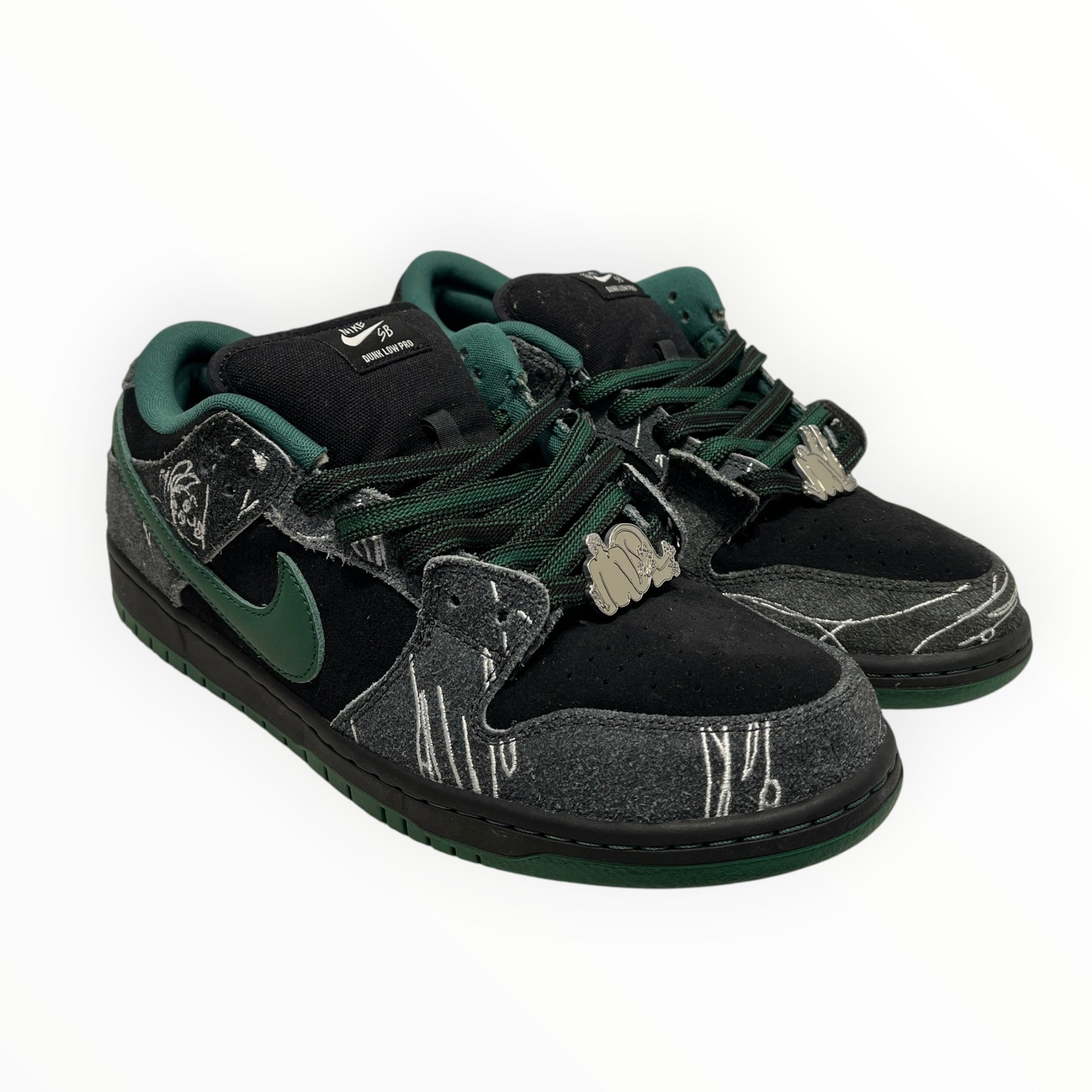 NIKE/Low-Sneakers/US 11/Graphic/Suede/NVY/Three Skateboards Sneakers view 1