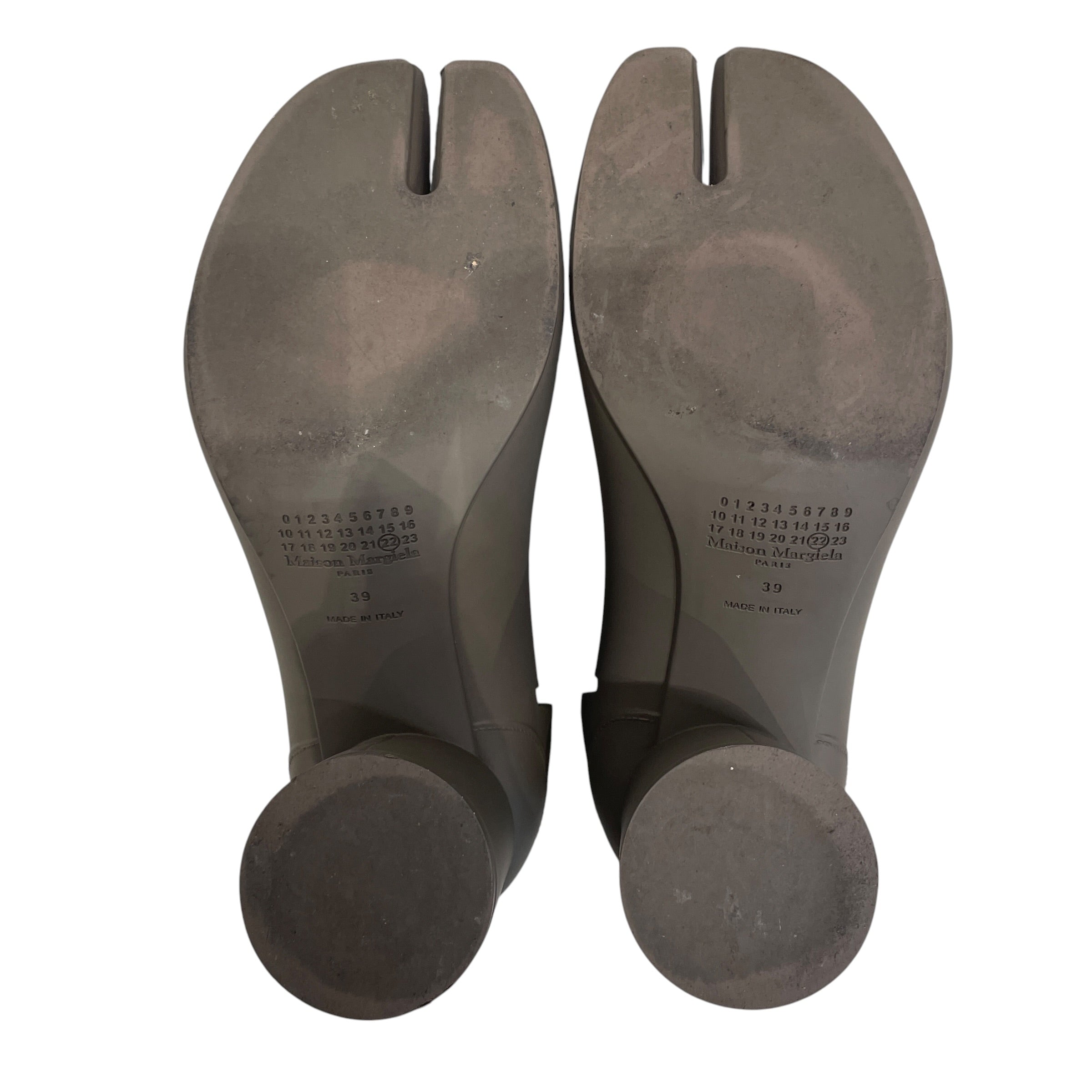 Maison Margiela/Heels/EU 39/GRY/RUBBER TABI view 3