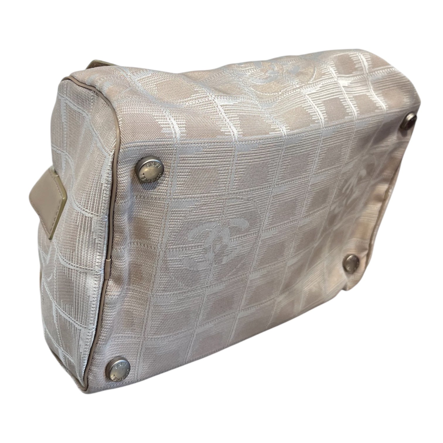 CHANEL/Pouch/Monogram/CRM/makeupbag view 2