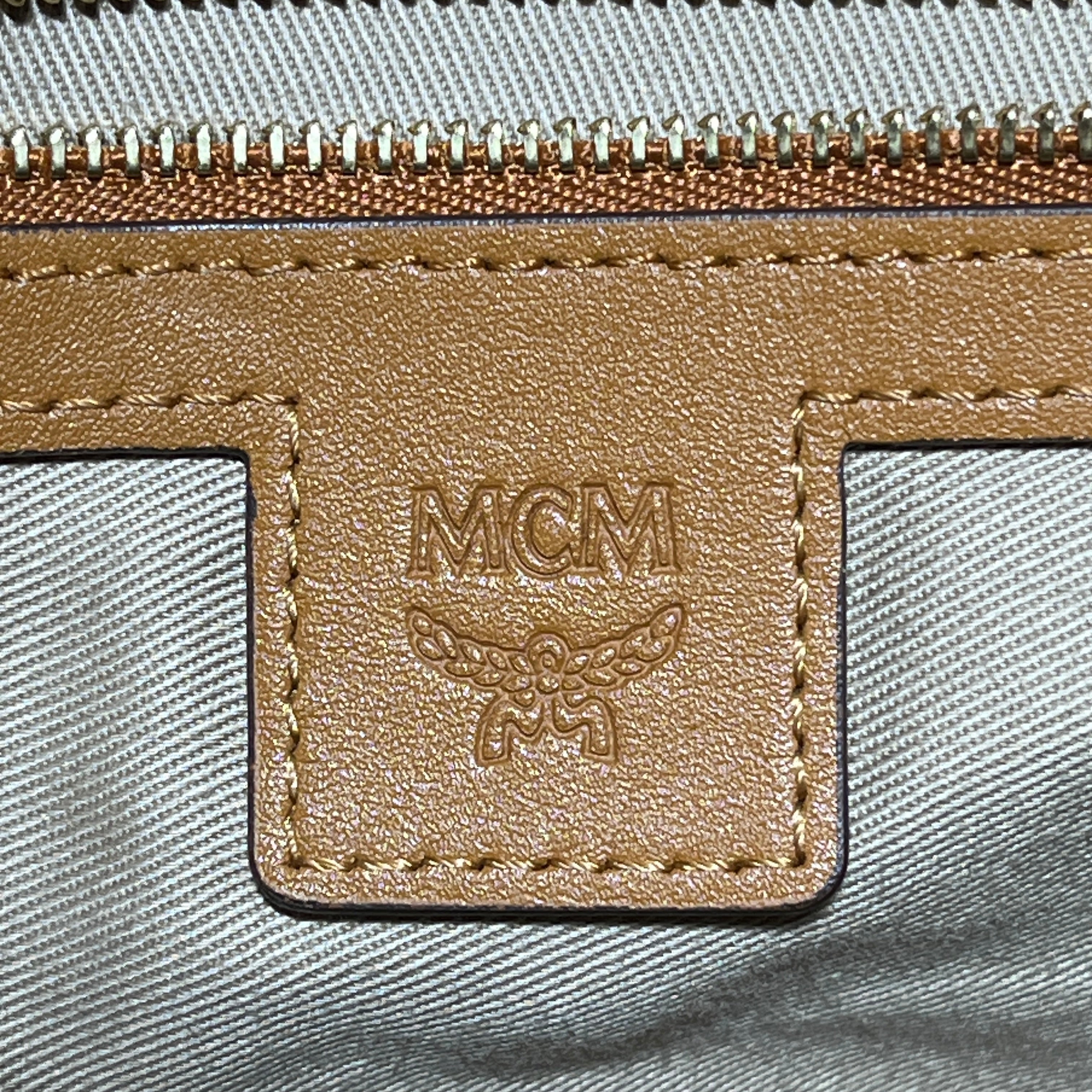 MCM/Bag/Monogram/Leather/CML/ANYA VISETOS YEAR OF THE MOUSE view 3