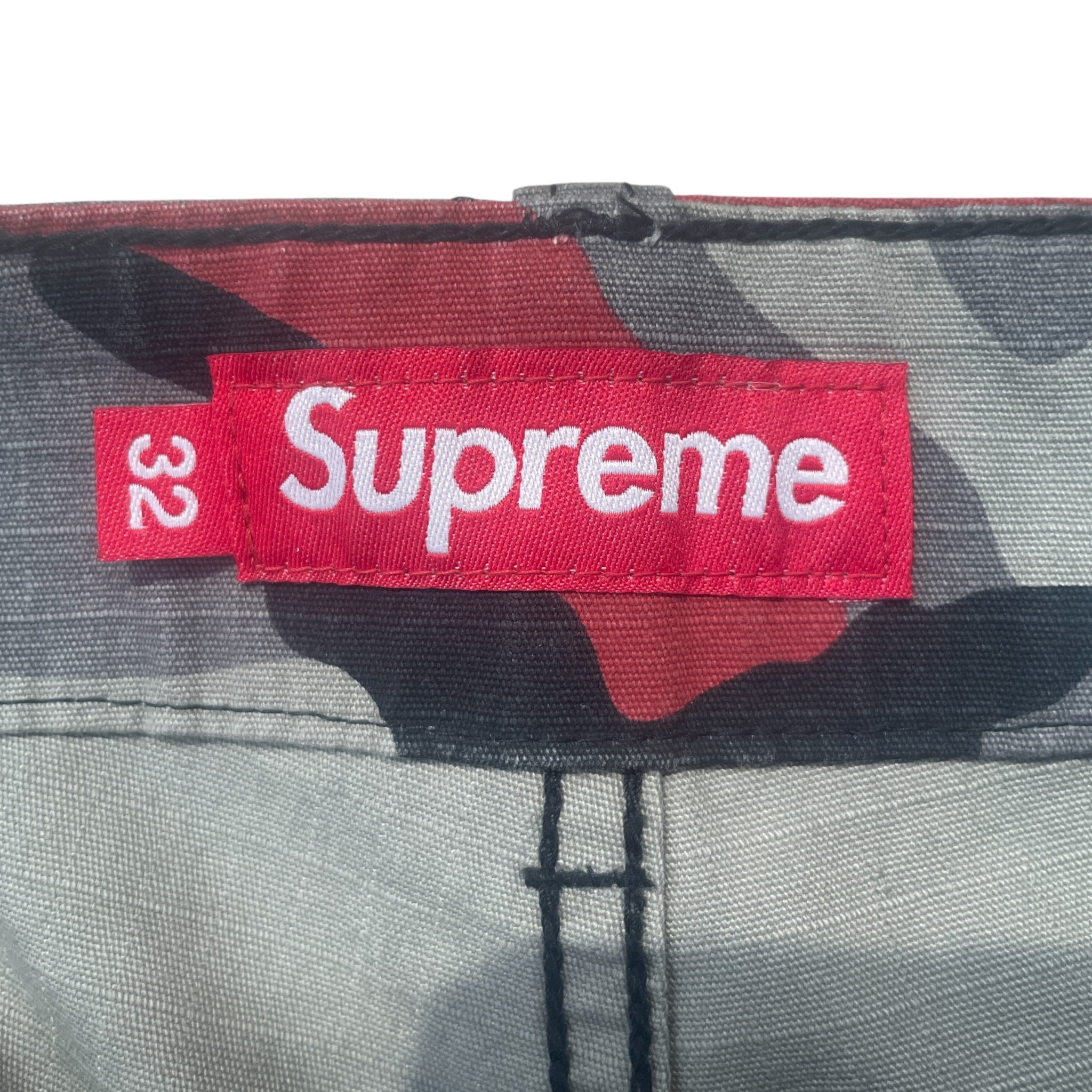 Supreme/Cargo Pants/32/Cotton/RED/Camouflage/SS26 Camo Cargo Pant view 3