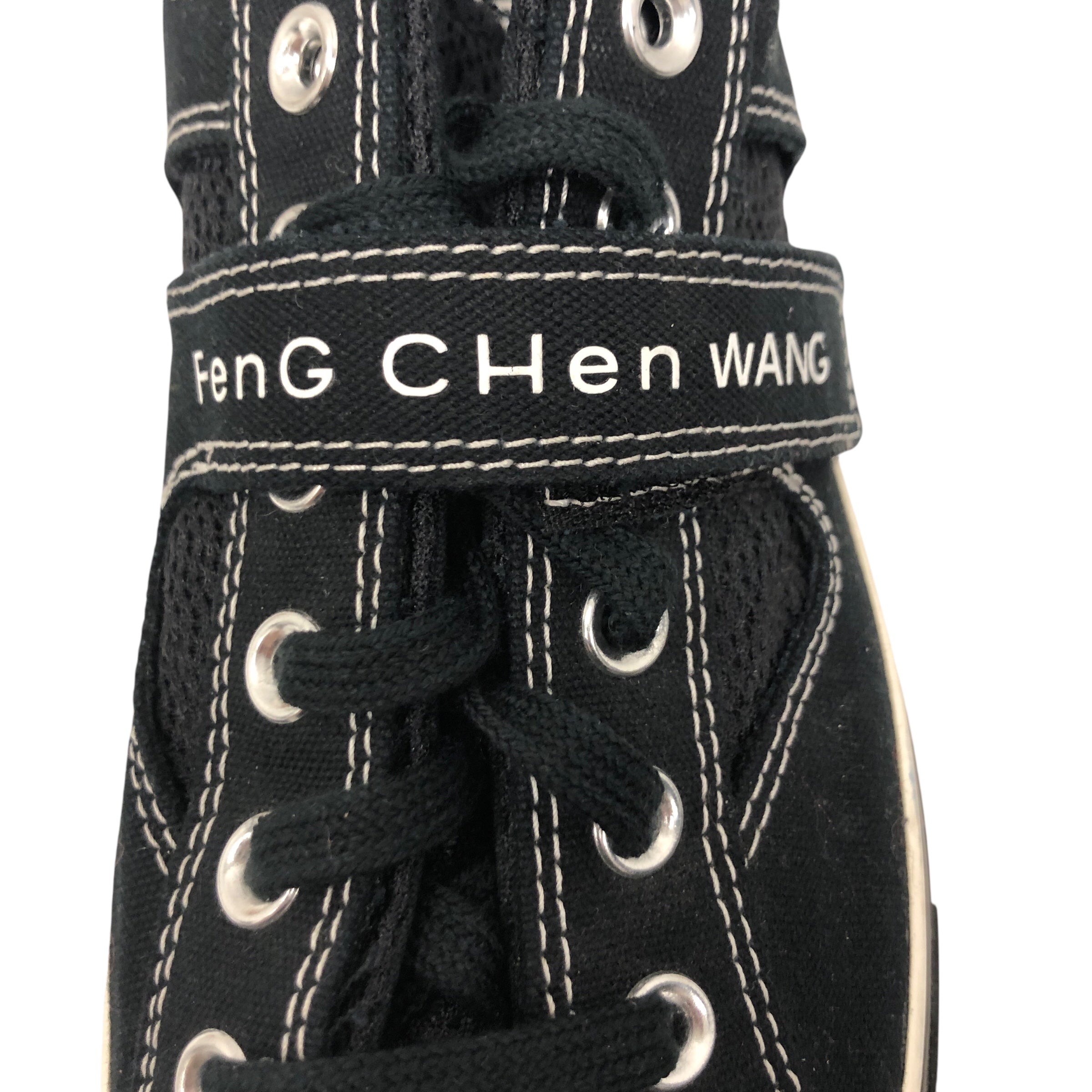 Feng Chen Wang/CONVERSE/Low-Sneakers/US 7.5/Cotton/BLK/split black and white view 4