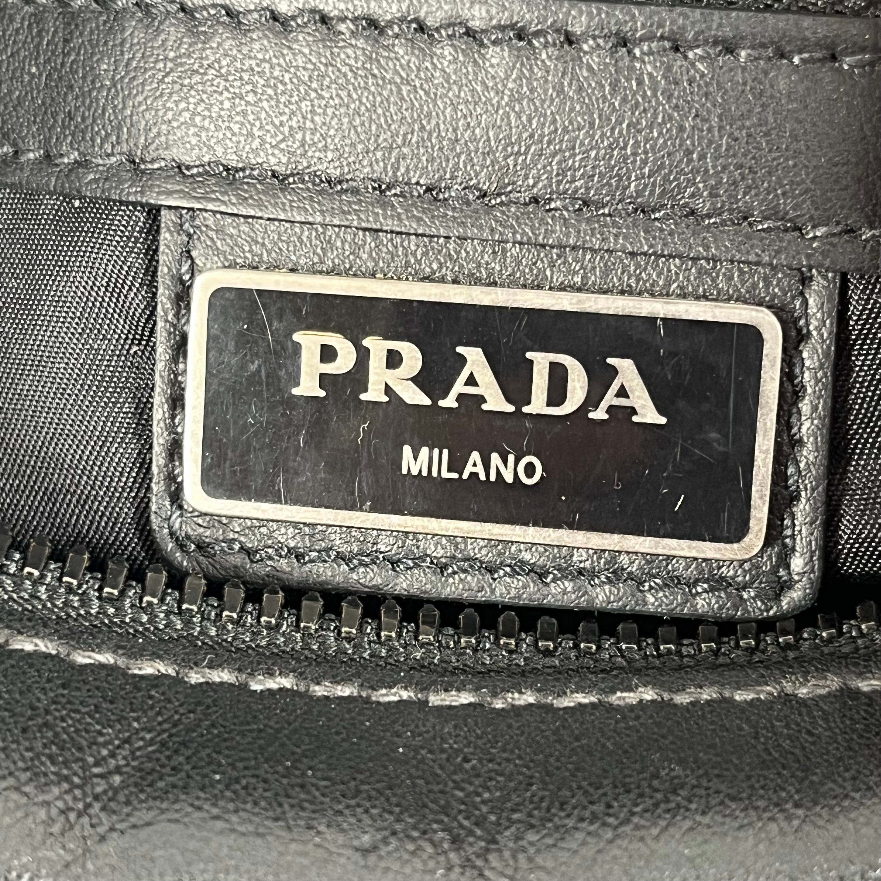 PRADA/Cross Body Bag/Leather/BLK/classic leather cross body view 5