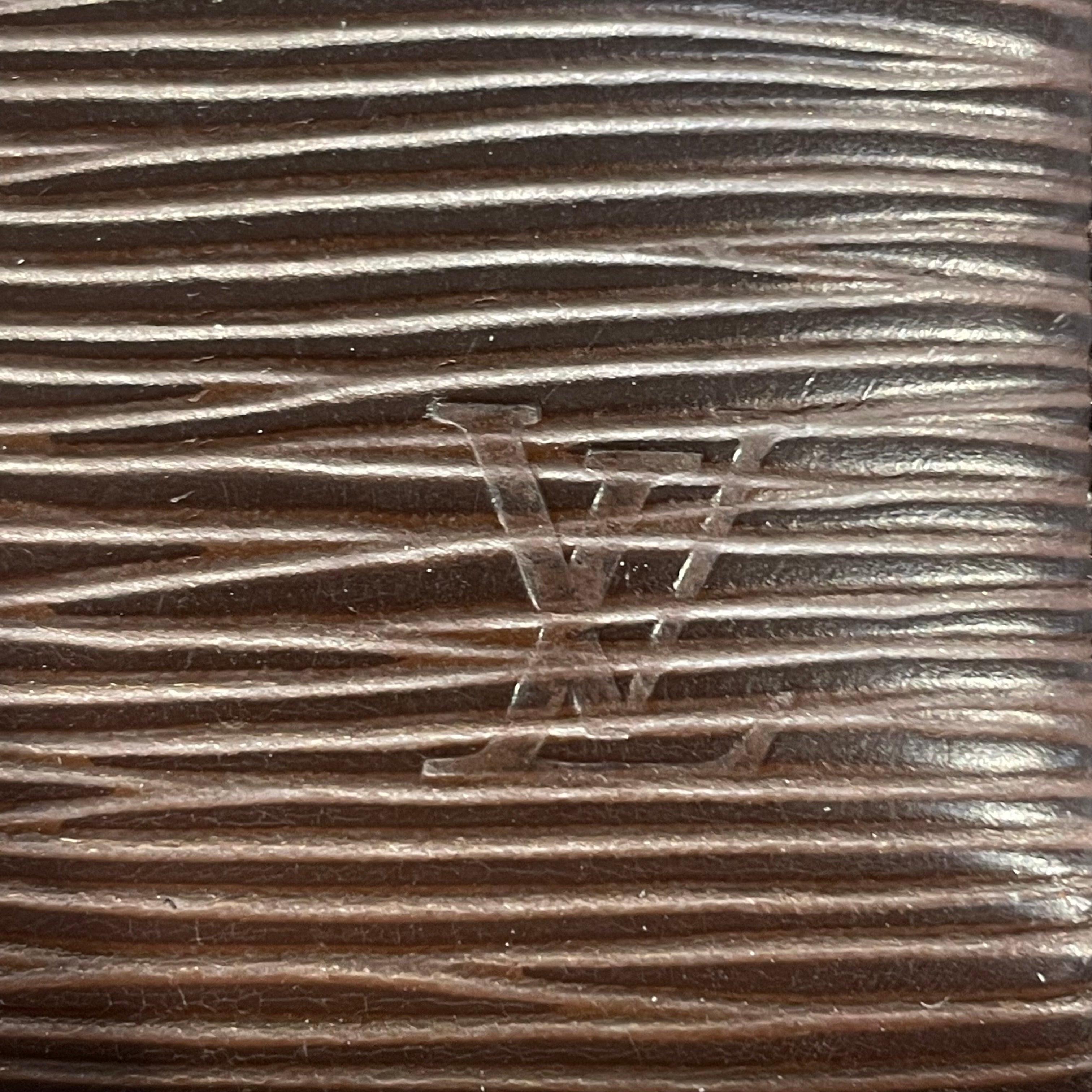 LOUIS VUITTON/Bifold Wallet/Leather/BRW/clasp epileather view 5