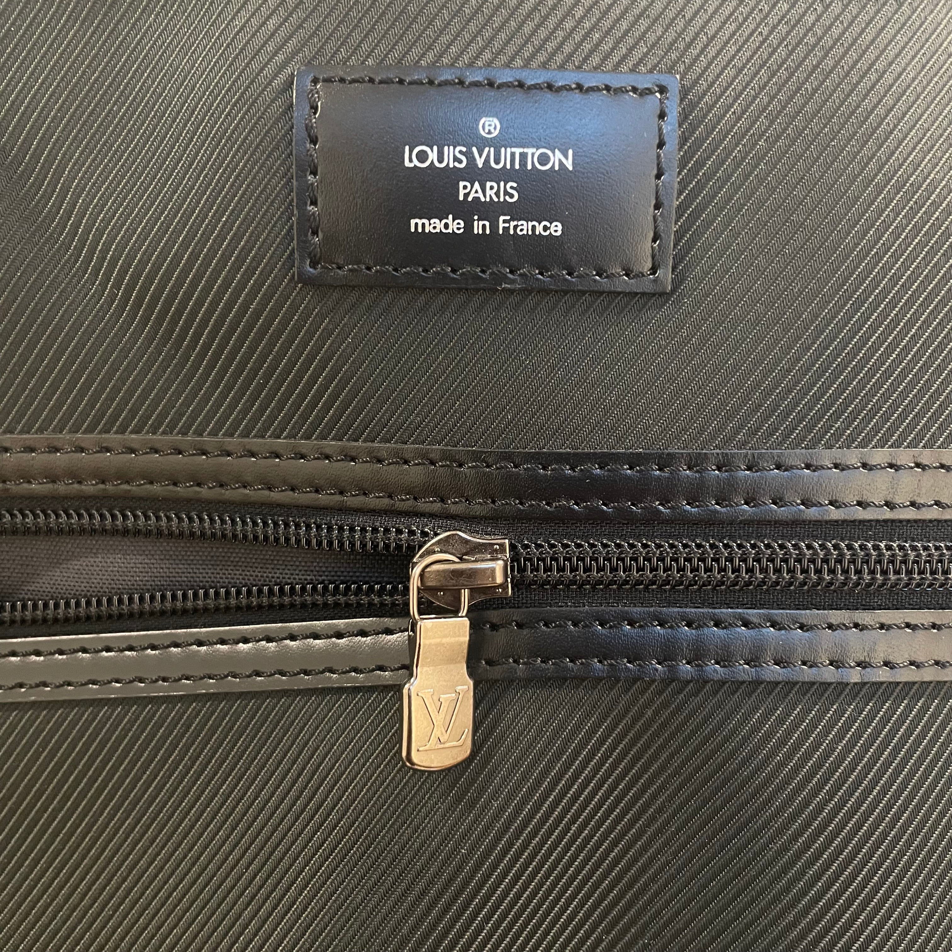 LOUIS VUITTON/Luggage/Nylon/BLK/large travel bag w/ wall hook view 5