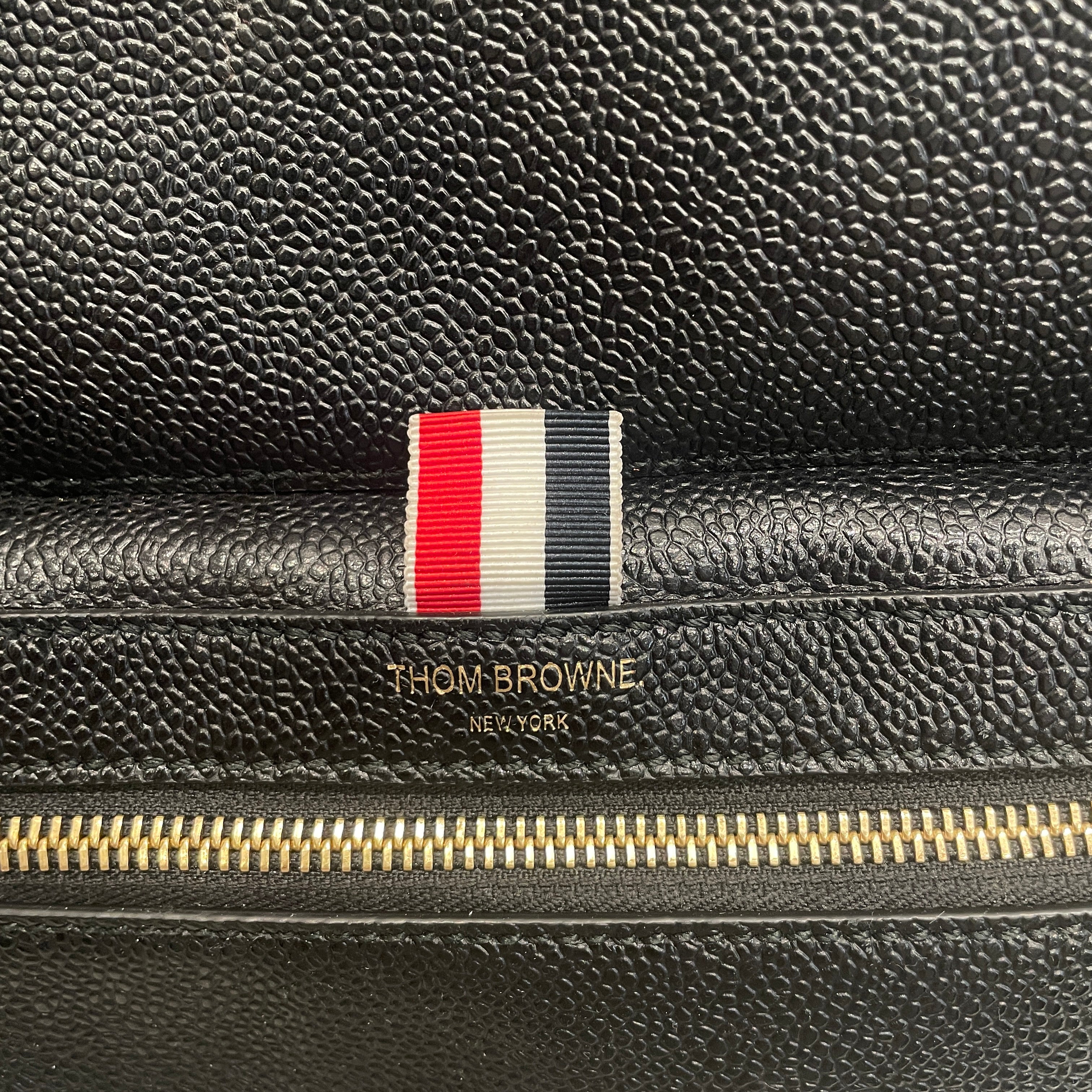 THOM BROWNE. NEW YORK/Backpack/Leather/BLK/PEBBLED LEATHER PACK/GLD HARDW view 4