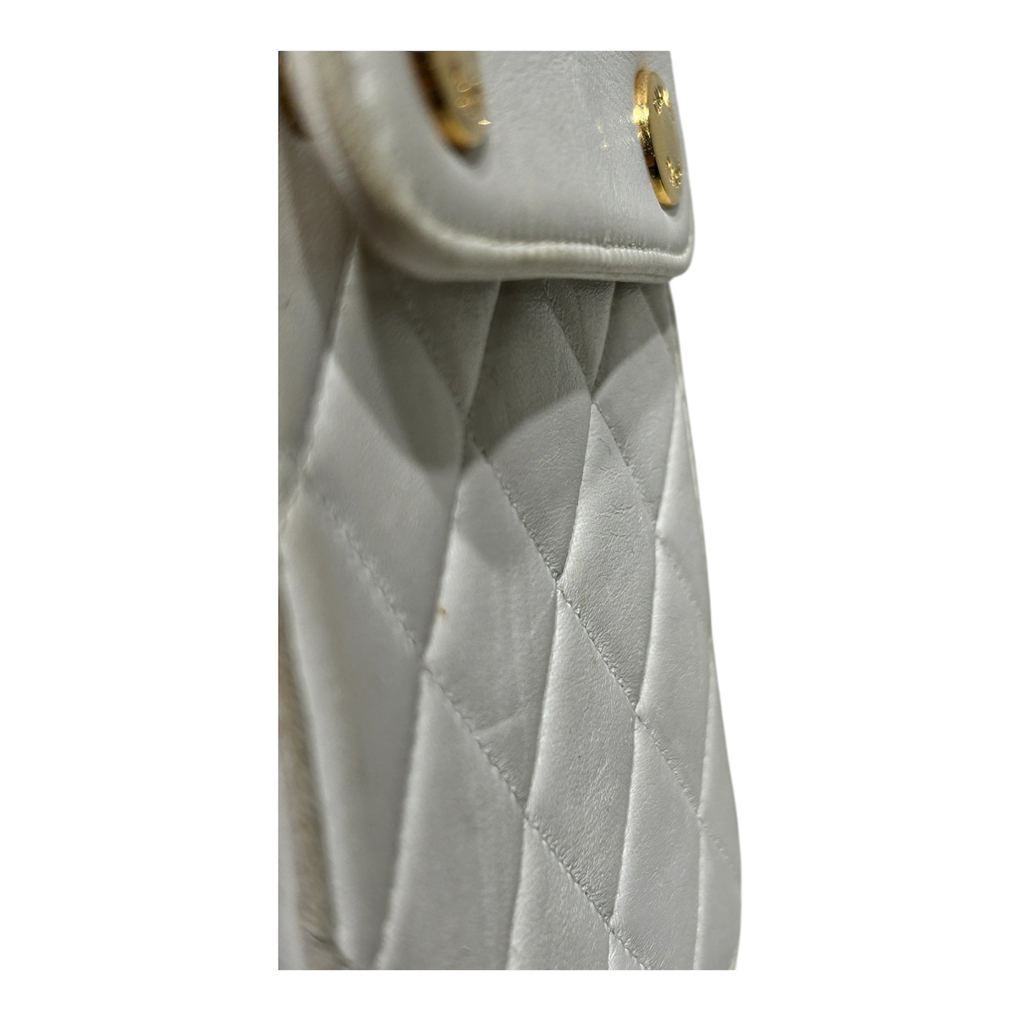 CHANEL/Cross Body Bag/WHT/QUILTED POUCH GOLD CHAIN view 6