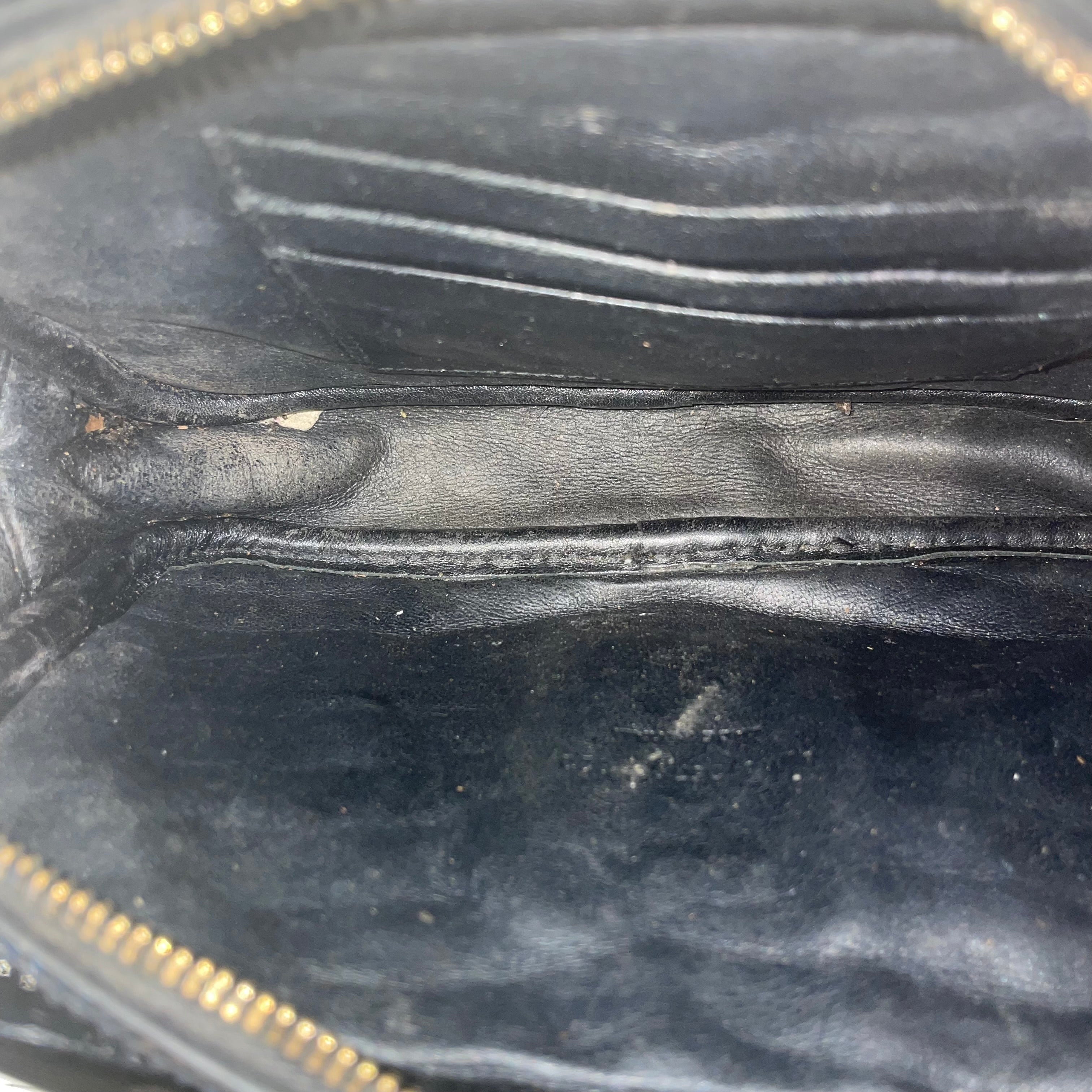YVES SAINT LAURENT/Cross Body Bag/BLK/black ysl paten leather view 4