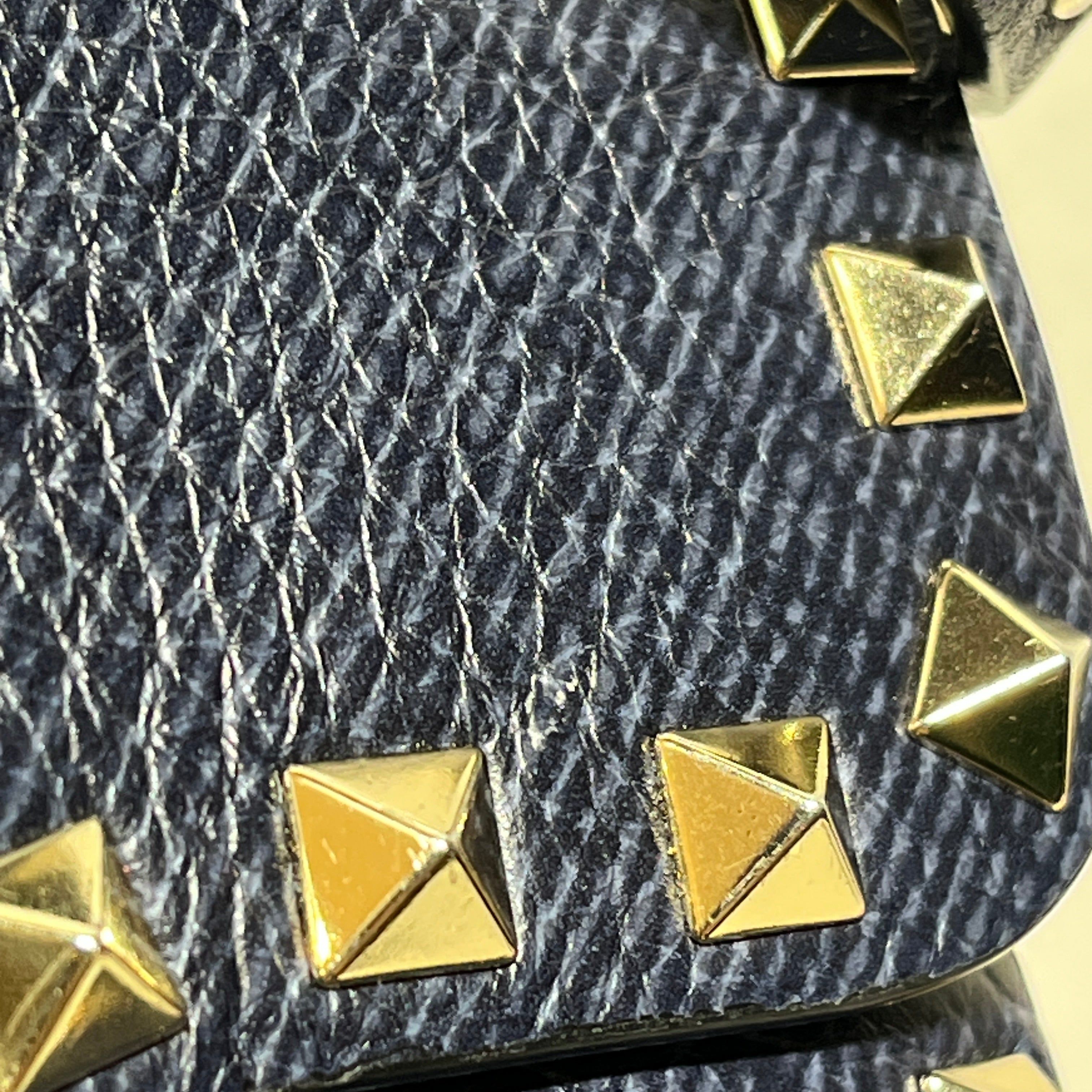 VALENTINO/Cross Body Bag/Leather/NVY/Rockstud Crossbody view 8