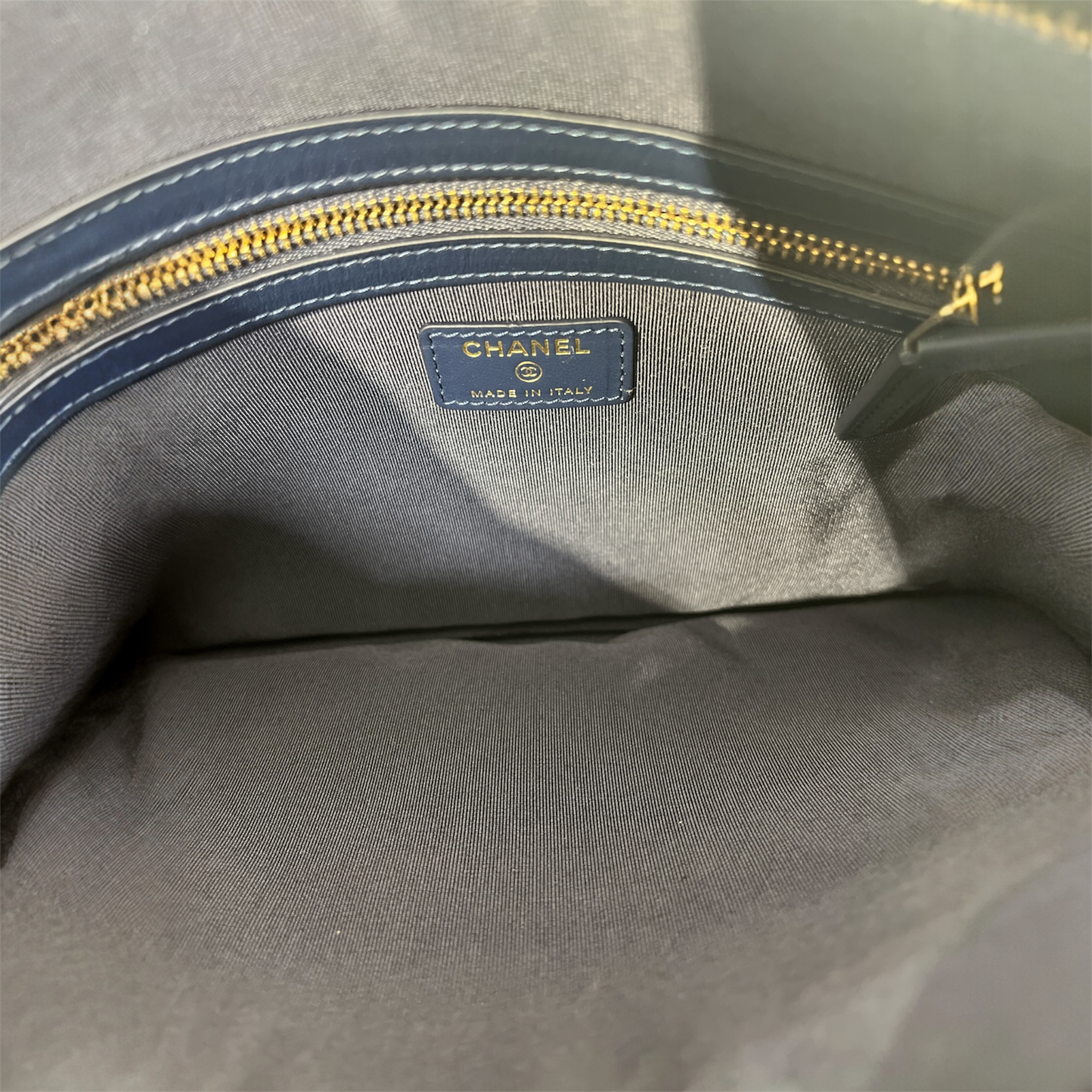 CHANEL/Clutch Bag/All Over Print/Denim/NVY/WHT STITCHING CC LOGO view 5