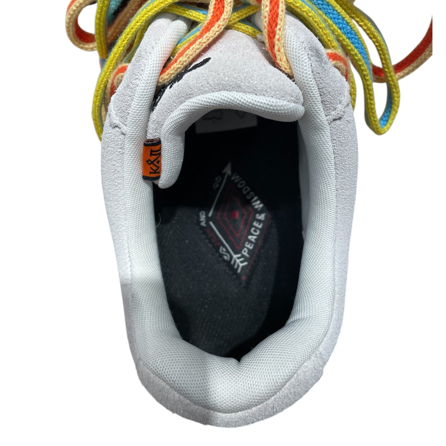 ANTA/Low-Sneakers/US 8/Suede/WHT/KAI HELA 8125A view 3