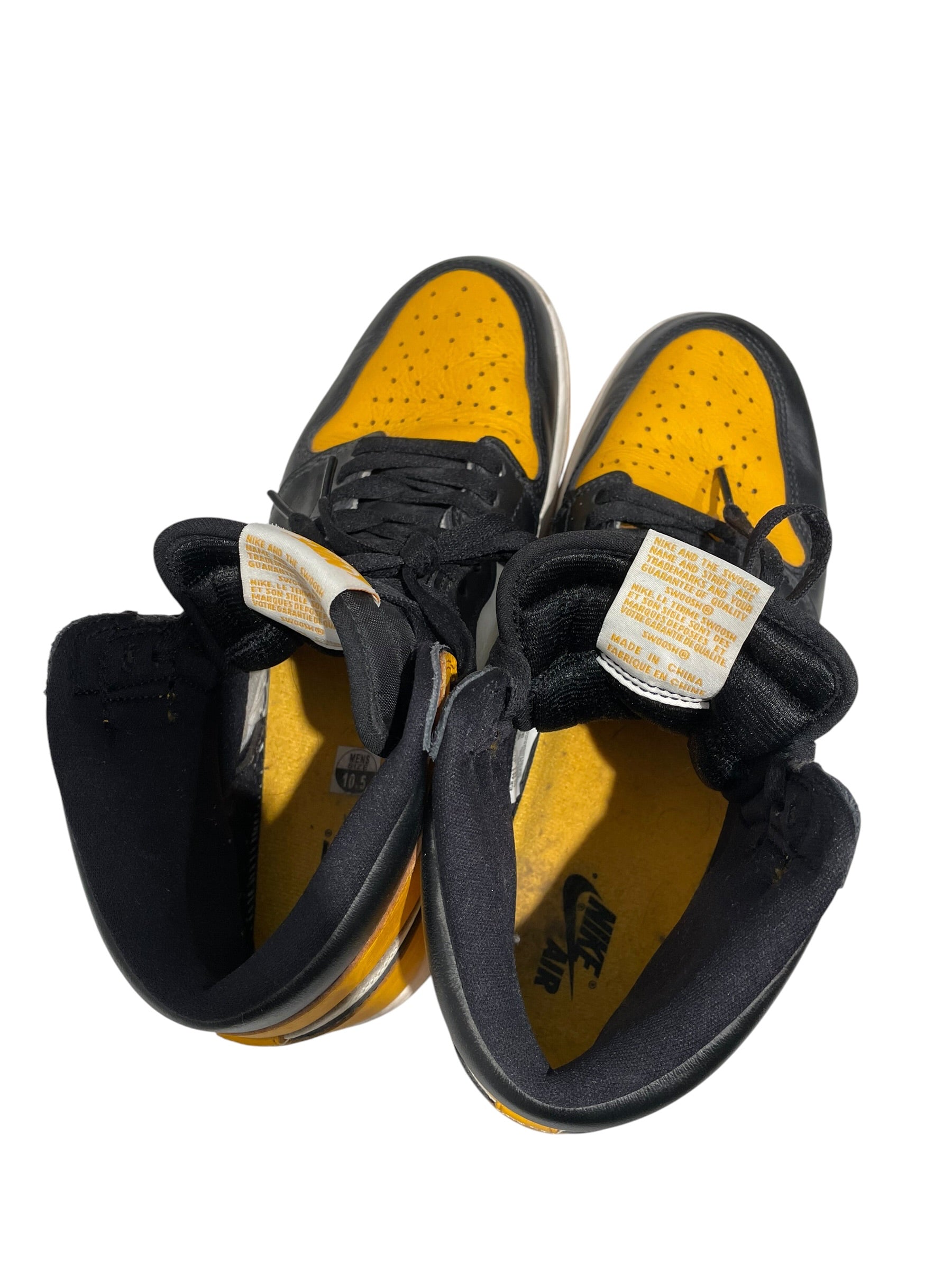 NIKE/Hi-Sneakers/US 10.5/Leather/YEL/Jordan 1 High Taxi 2022 view 3