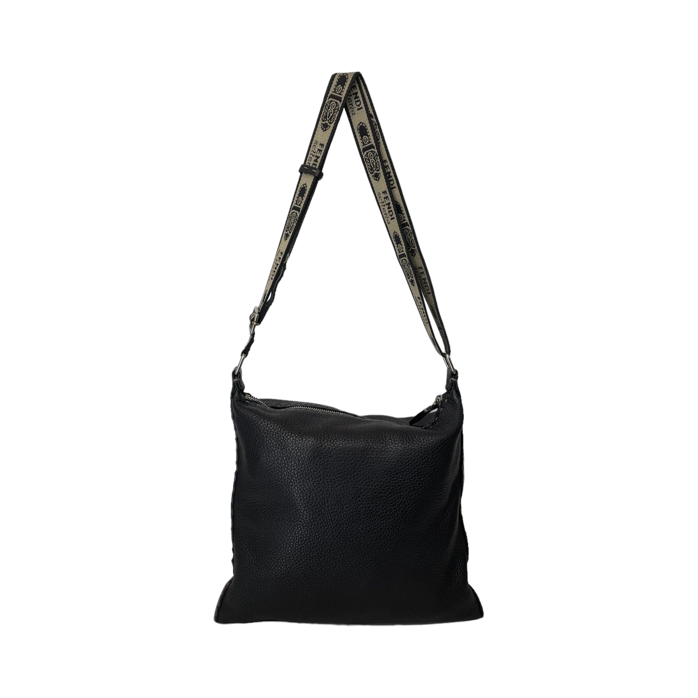 FENDI/Cross Body Bag/M/BLK/salleria messanger bag view 2