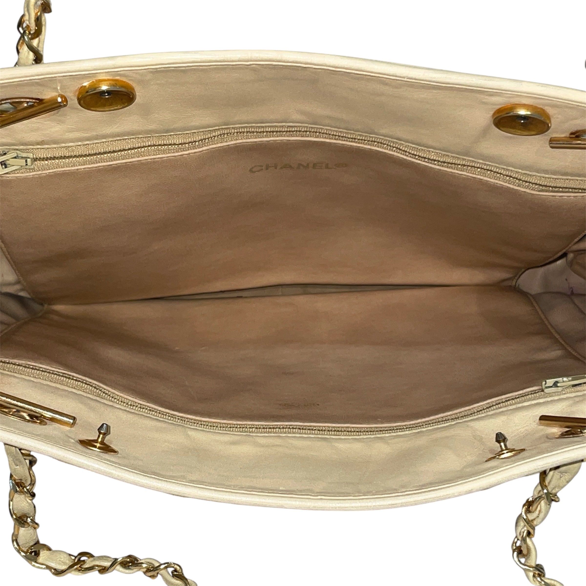 CHANNEL/Tote Bag/Leather/CRM/Lambskin Tote view 4