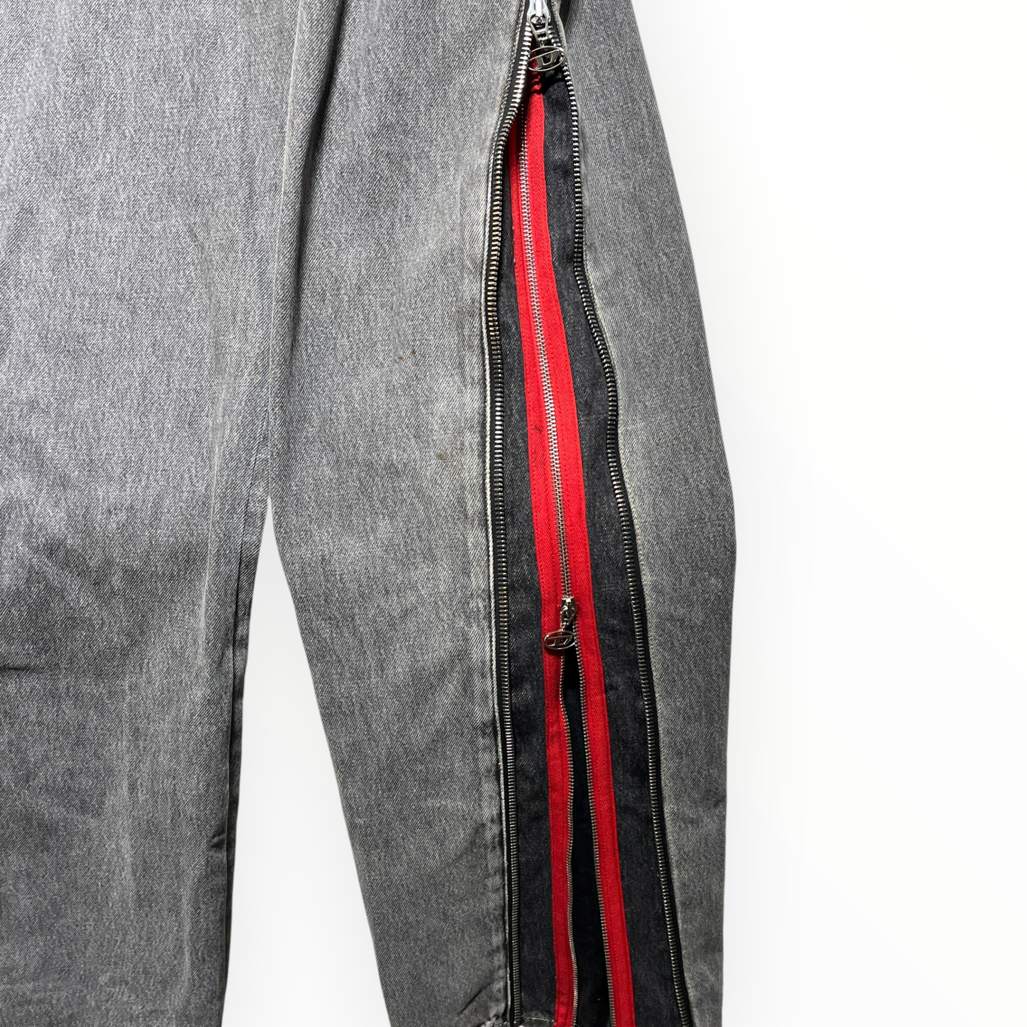 DIESEL/Straight Pants/34/Cotton/GRY/blk red zipper view 3