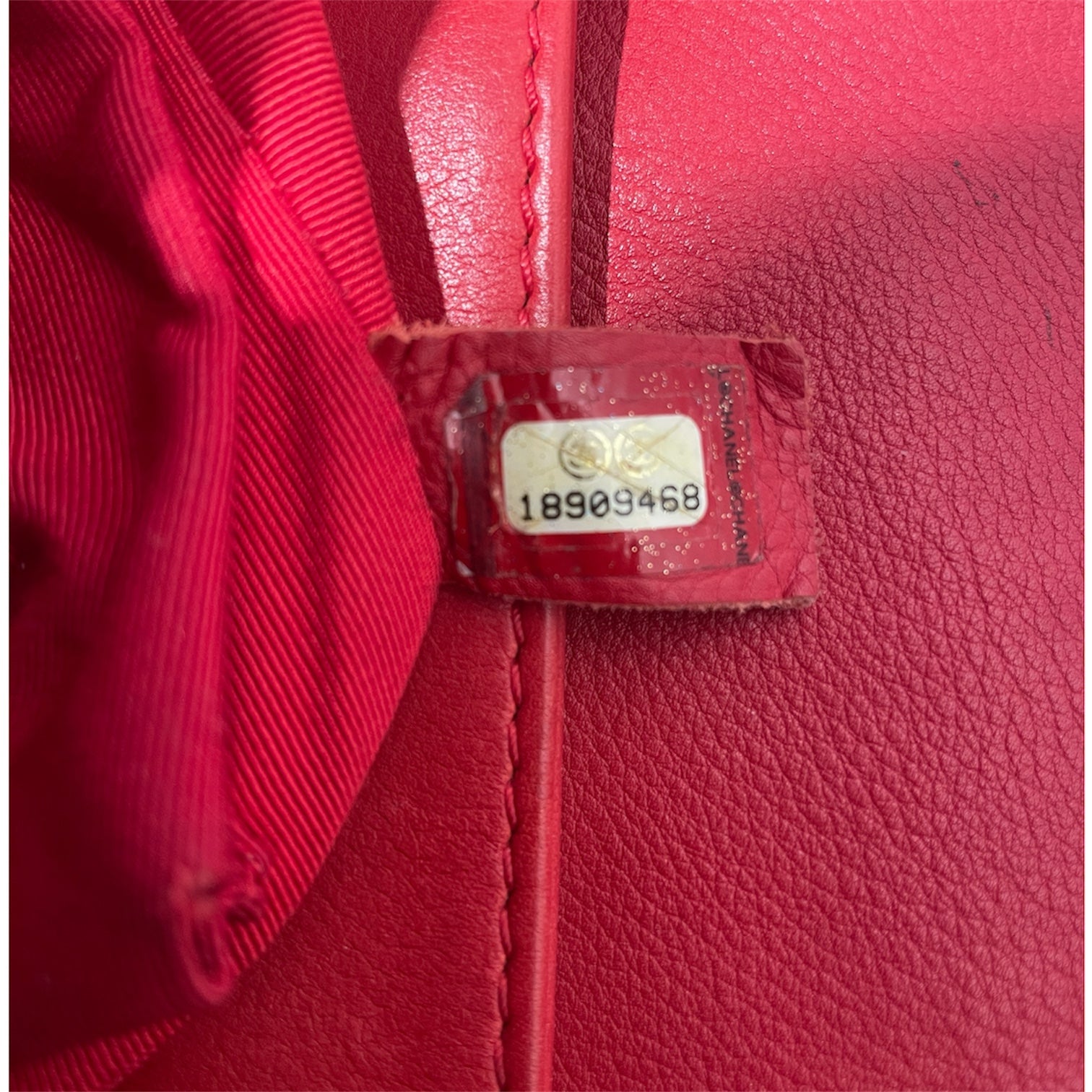 CHANEL/Cross Body Bag/Leather/RED/QUILTED LAMBSKIN CHAIN view 6