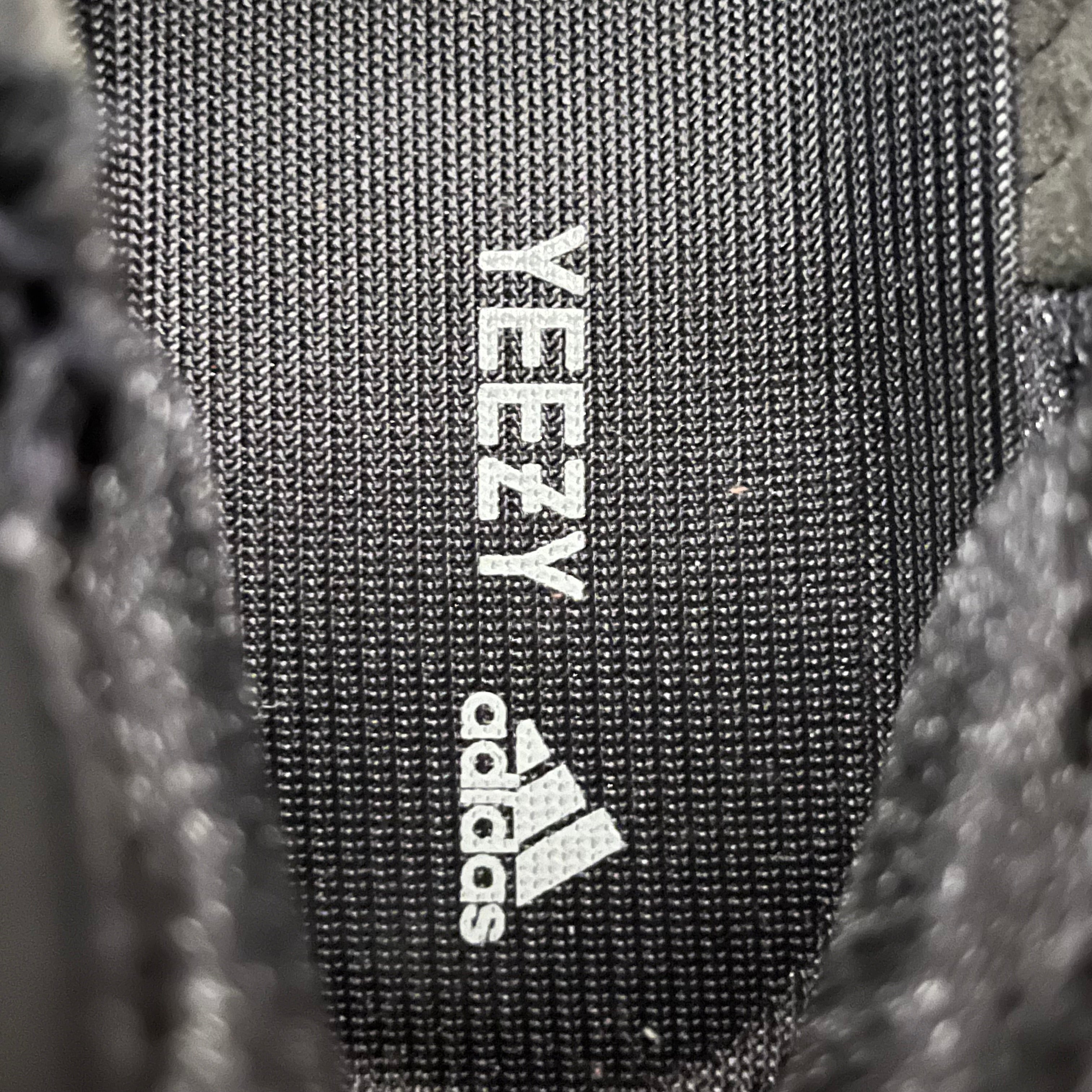 adidas/Hi-Sneakers/US 10/GRY/Yeezy Basketball view 3