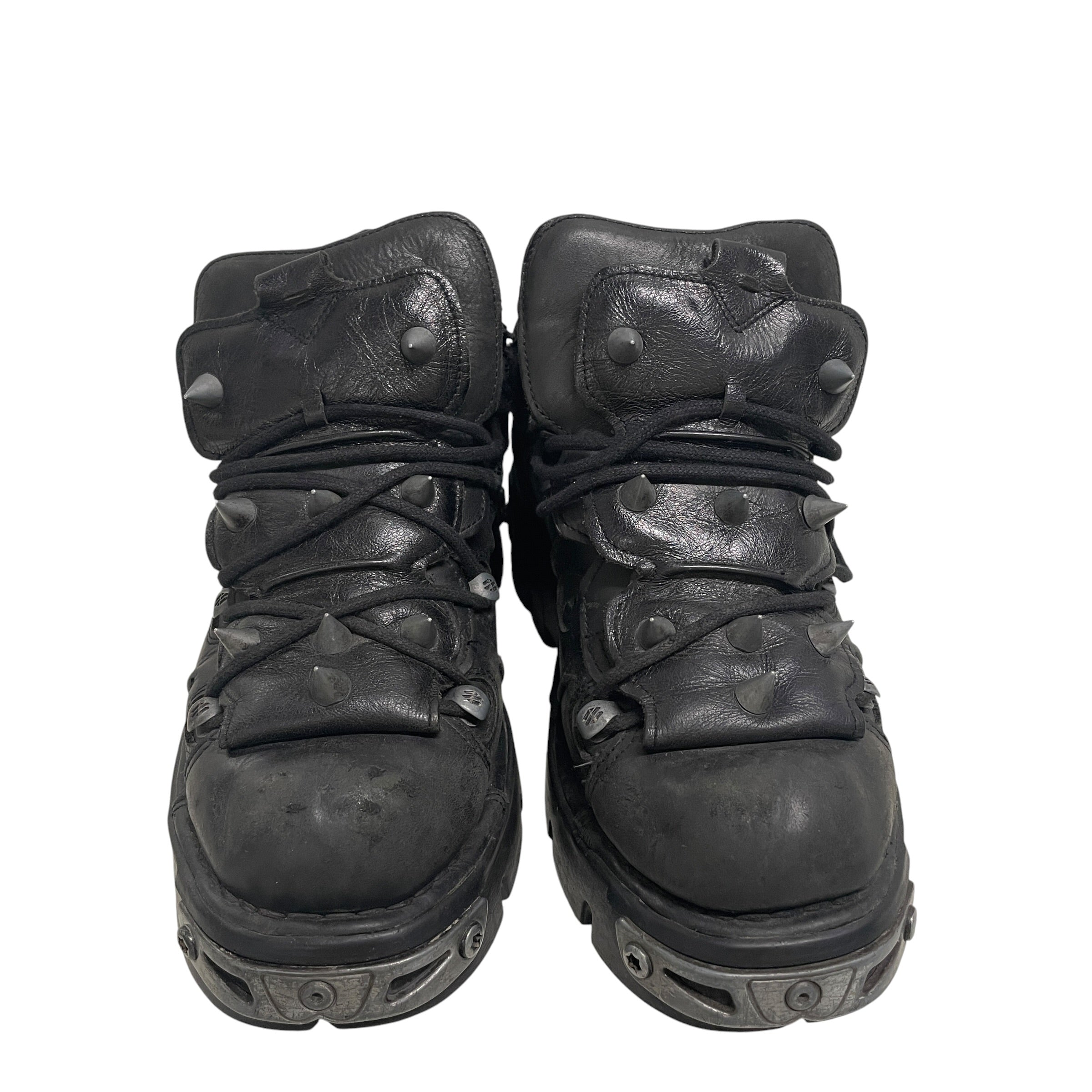 NEW ROCK/Low-Sneakers/US 9/Leather/BLK/SPIKES ON FRONT view 3