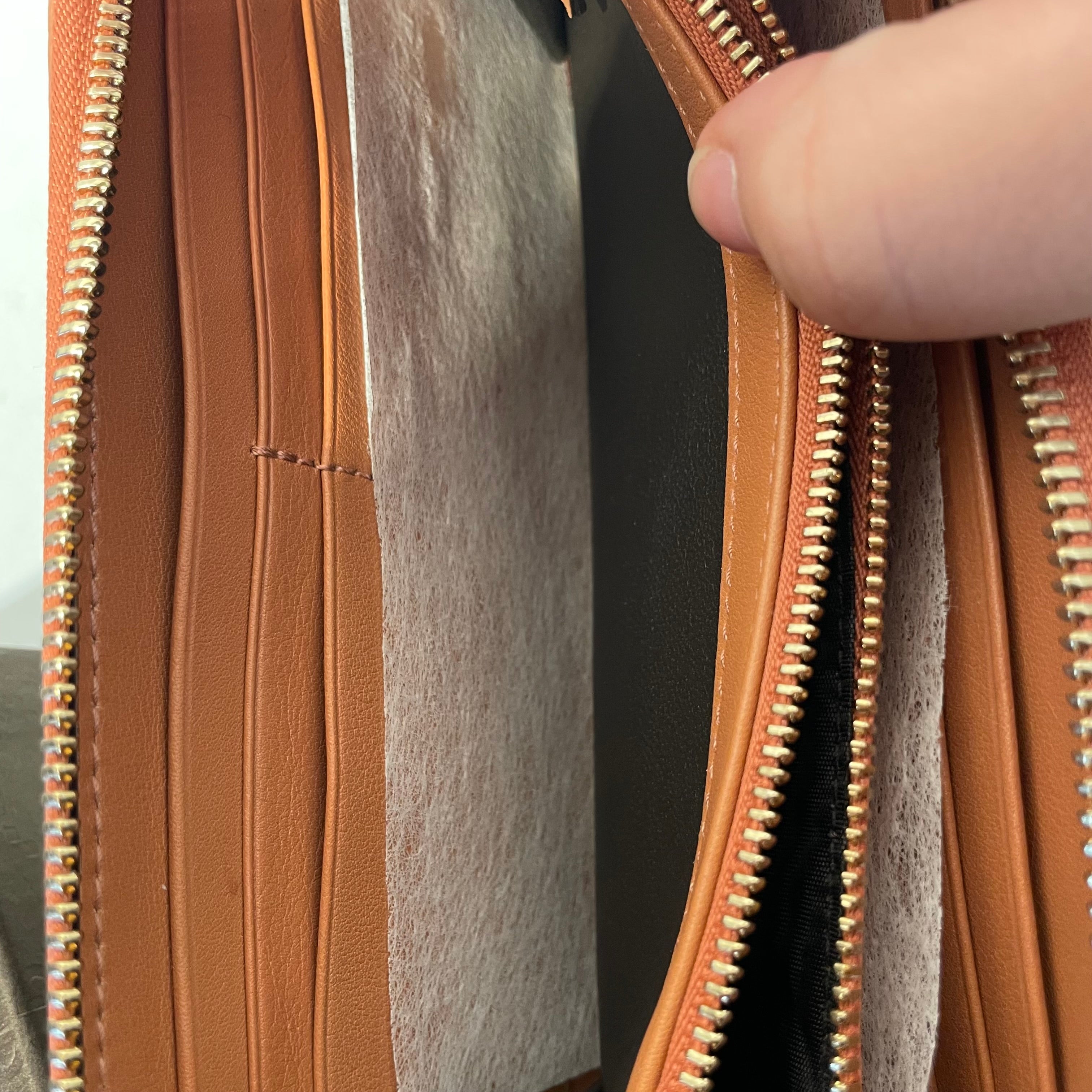 GUCCI/Long Wallet/Monogram/ORN/L's/gg ophidia long wallet view 5