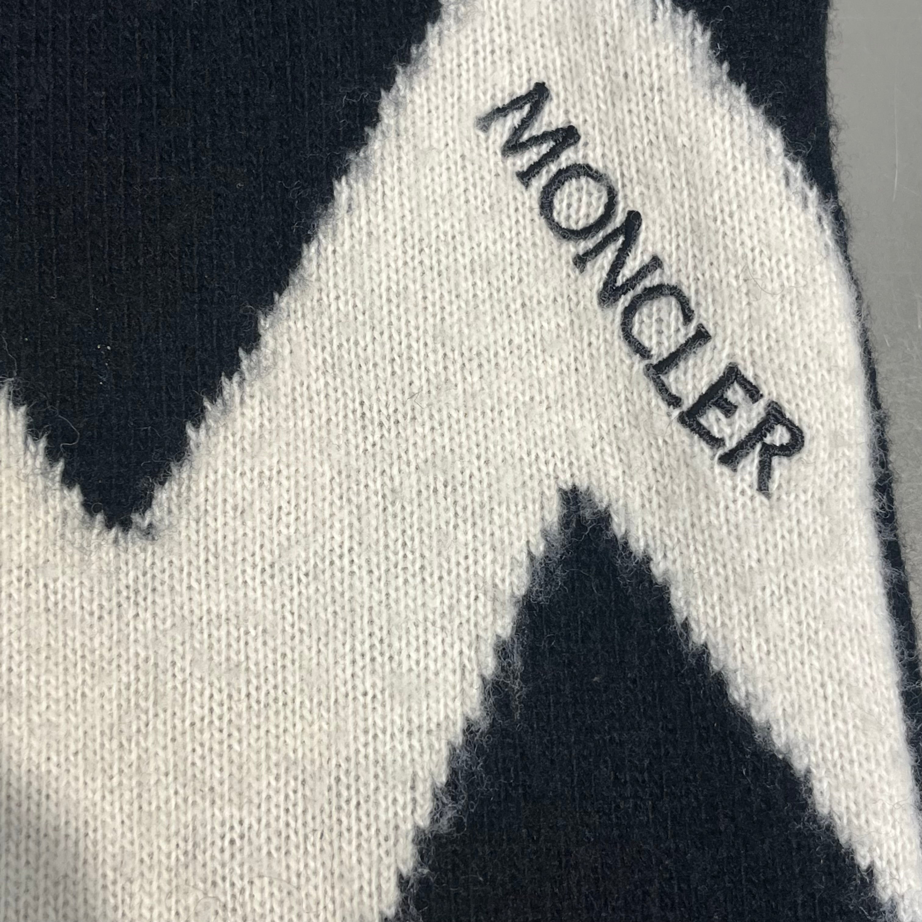 MONCLER/Sweater/S/All Over Print/Wool/BLK/ view 3