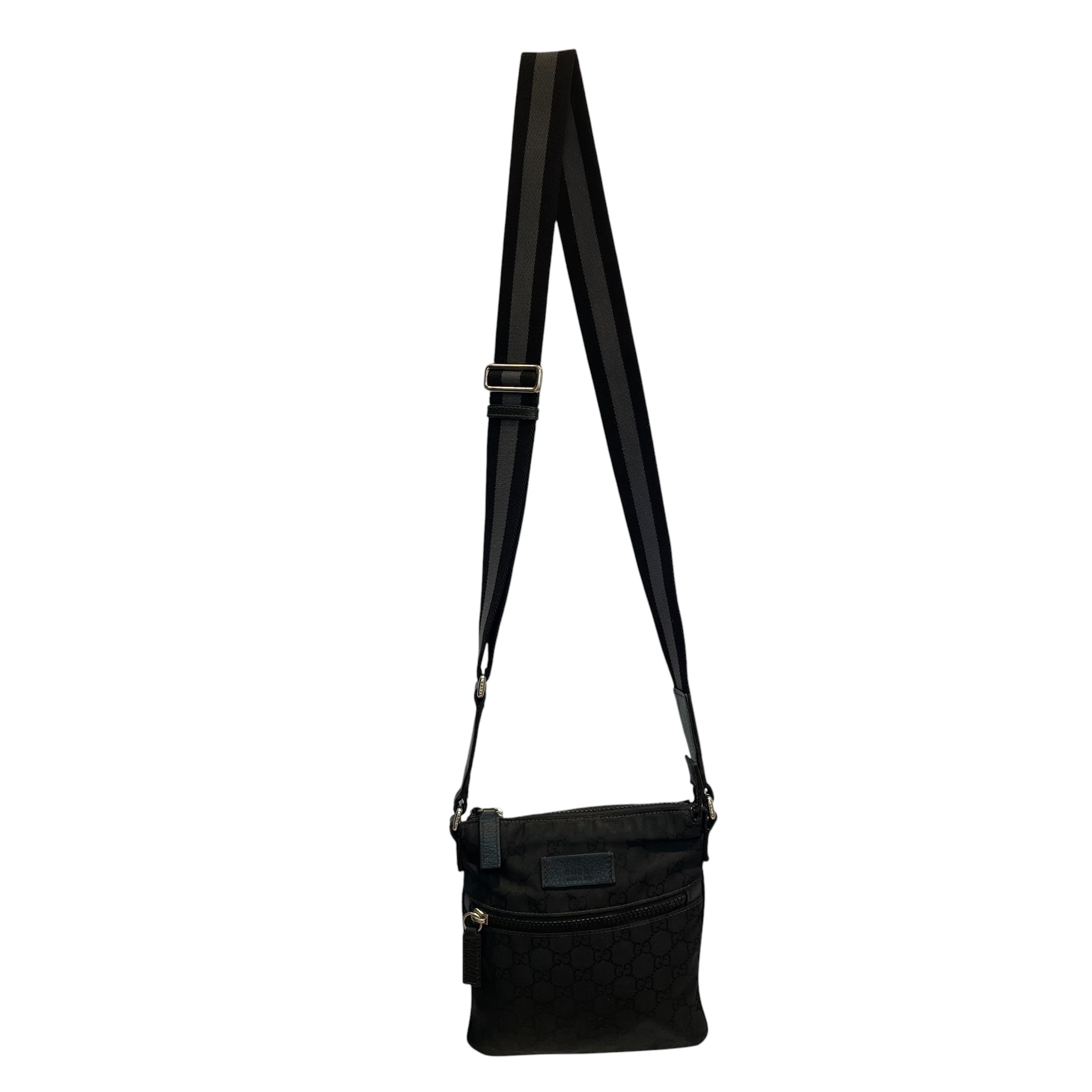 GUCCI/Cross Body Bag/Monogram/Nylon/BLK/messenger bag/gry ljne strap view 1