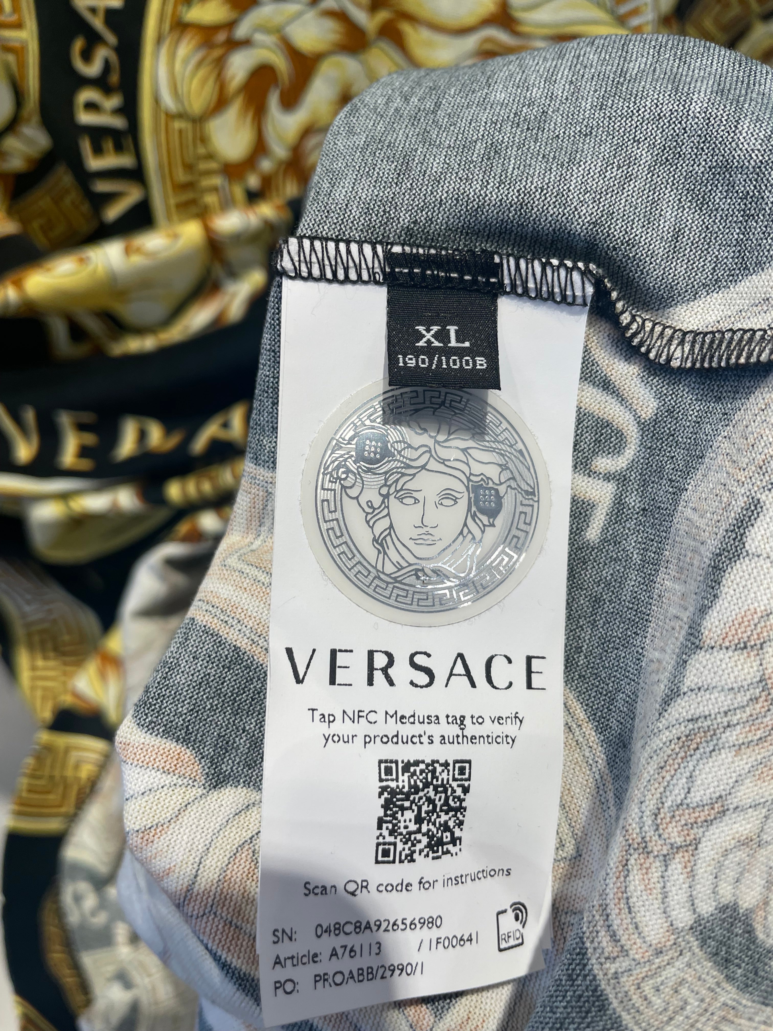 VERSACE/T-Shirt/XL/BLK/Medusa Logo view 4