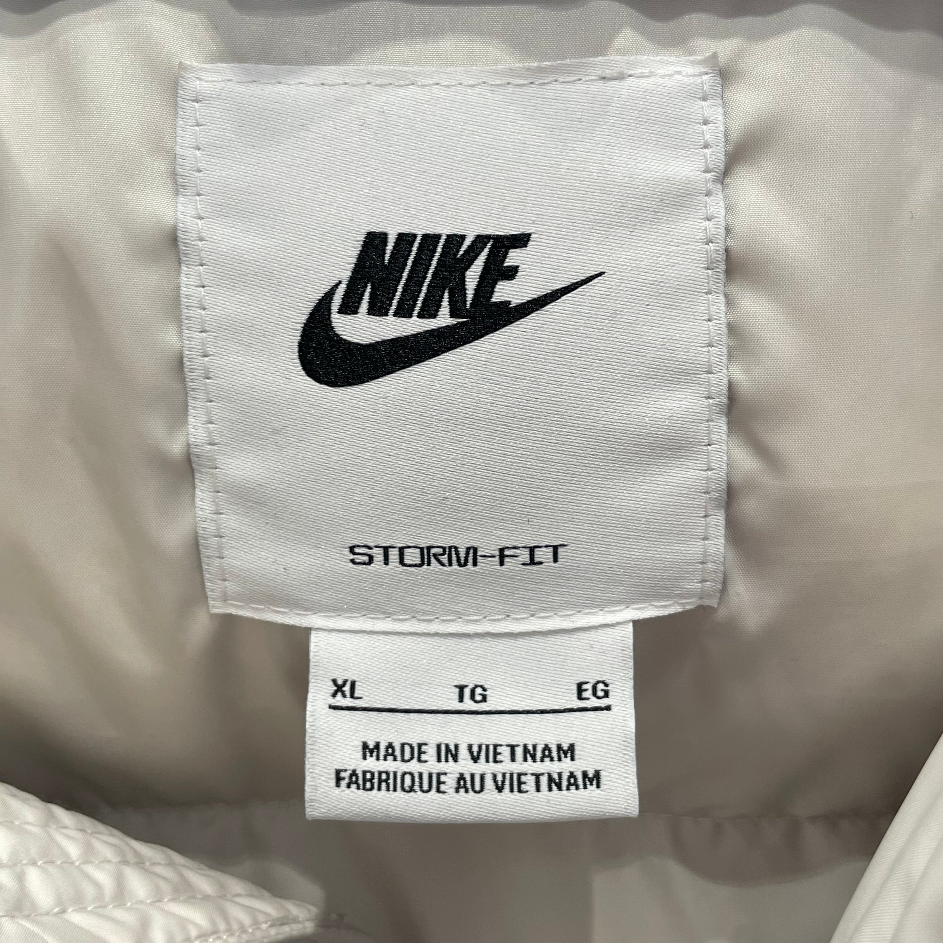 NIKE/Coat/XL/Nylon/CRM/Nike Sportwear Fit Windrunner view 3