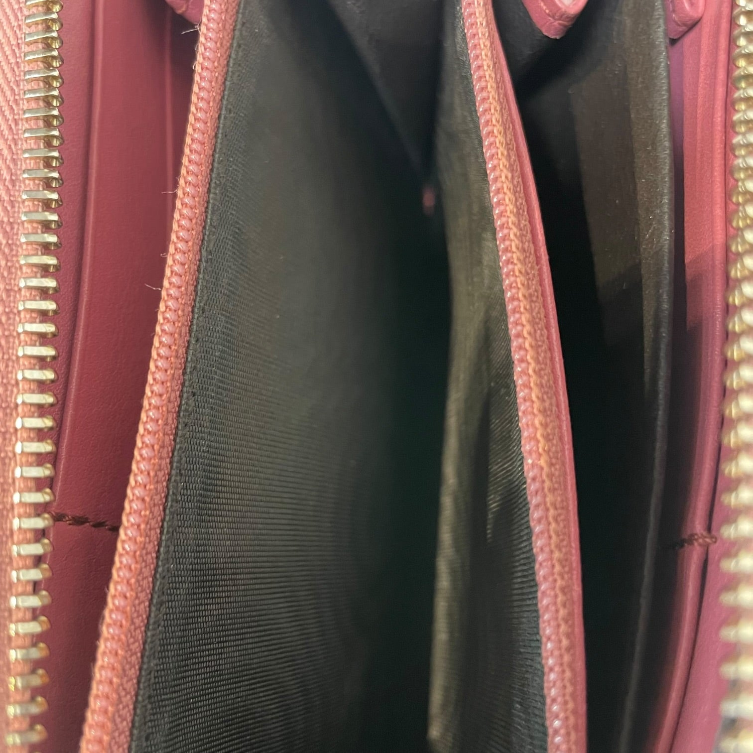 GUCCI/Long Wallet/Monogram/Leather/MLT/L's/Sign canvas print view 6