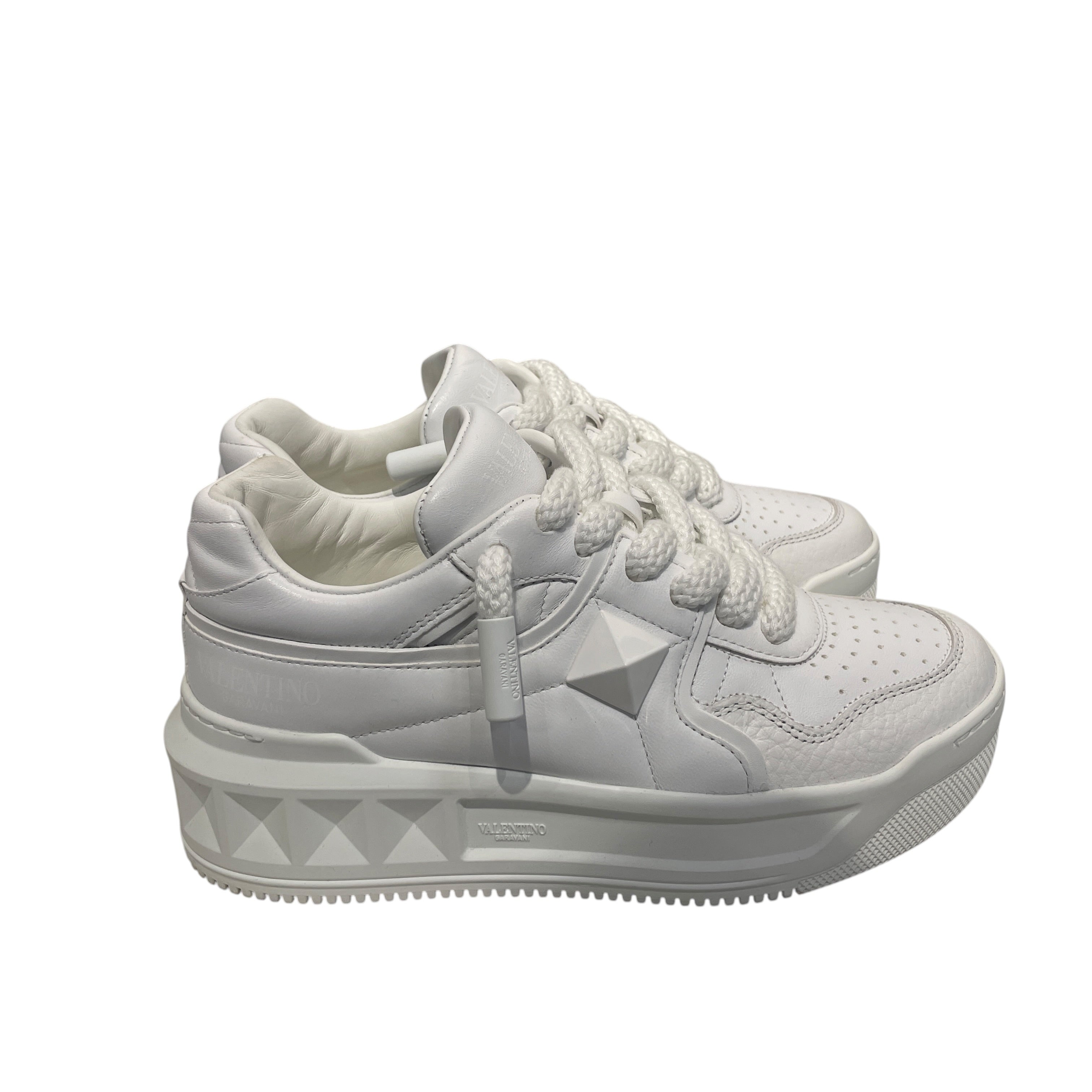 VALENTINO GARAVANI/Low-Sneakers/EU 36/Leather/WHT/ONE STUD XL view 1