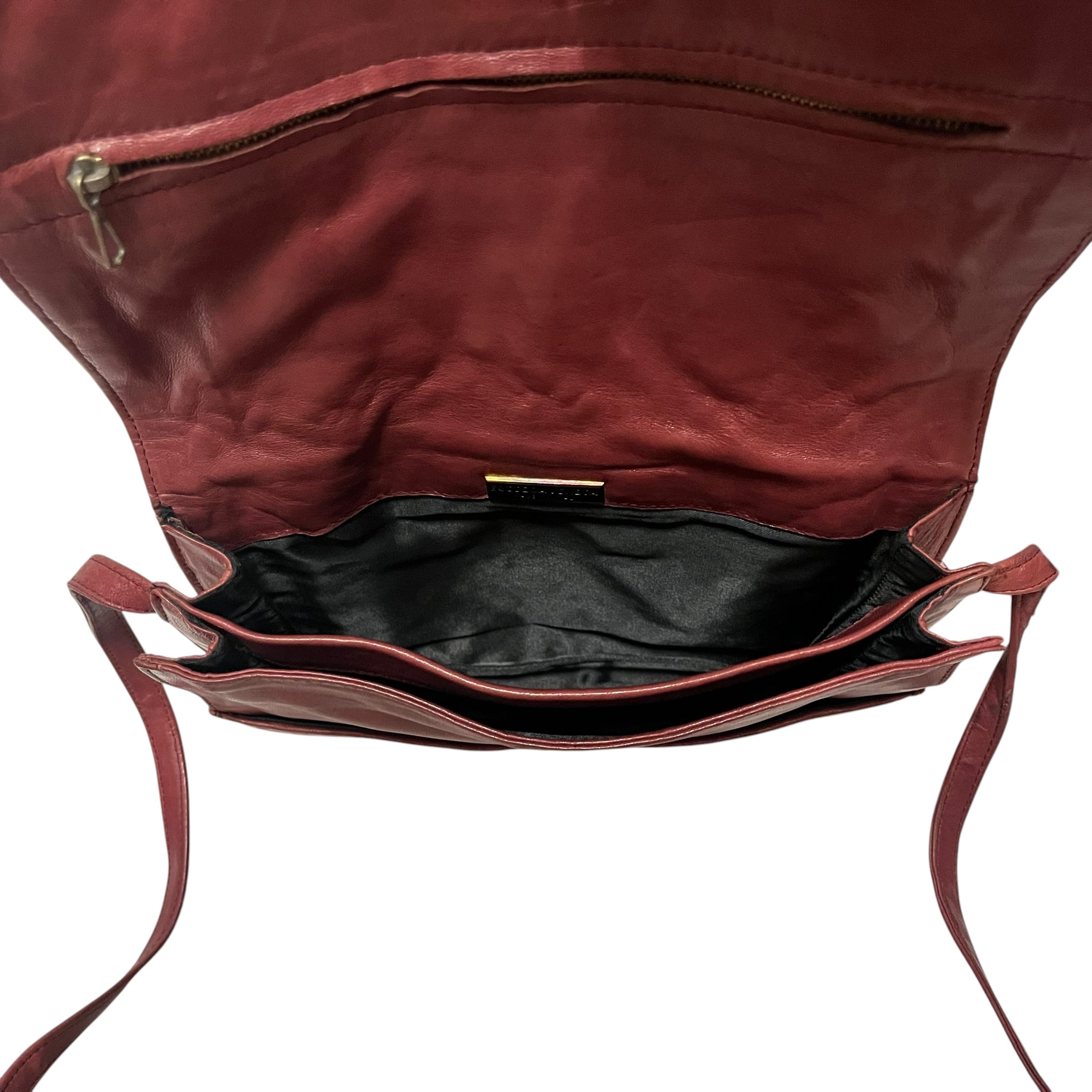 BOTTEGA VENETA/Cross Body Bag/Leather/BRD/bottage veneta red crossbody view 4
