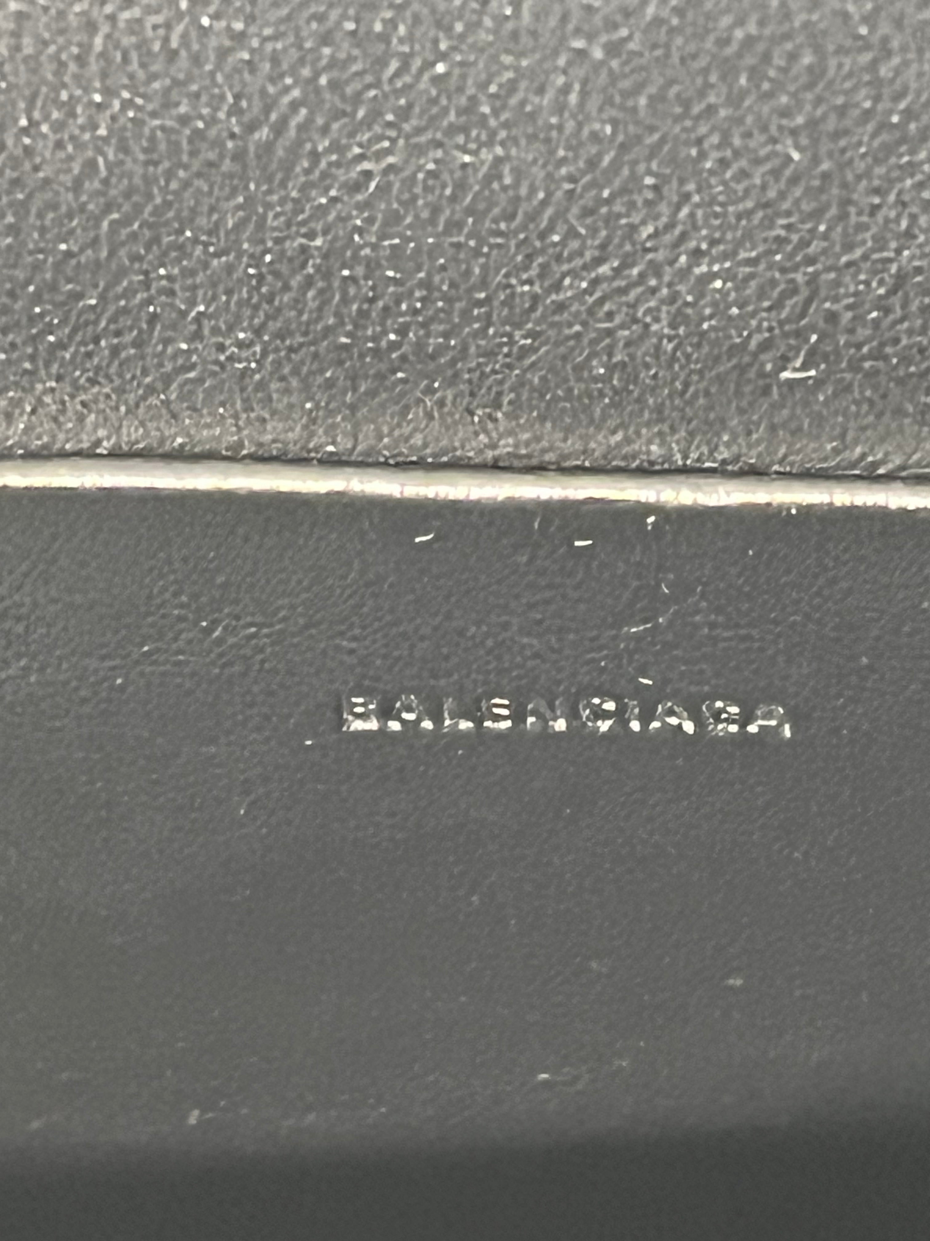 BALENCIAGA/Pouch/Leather/BLK/BLACKOUT ZIPPER POUCH view 6