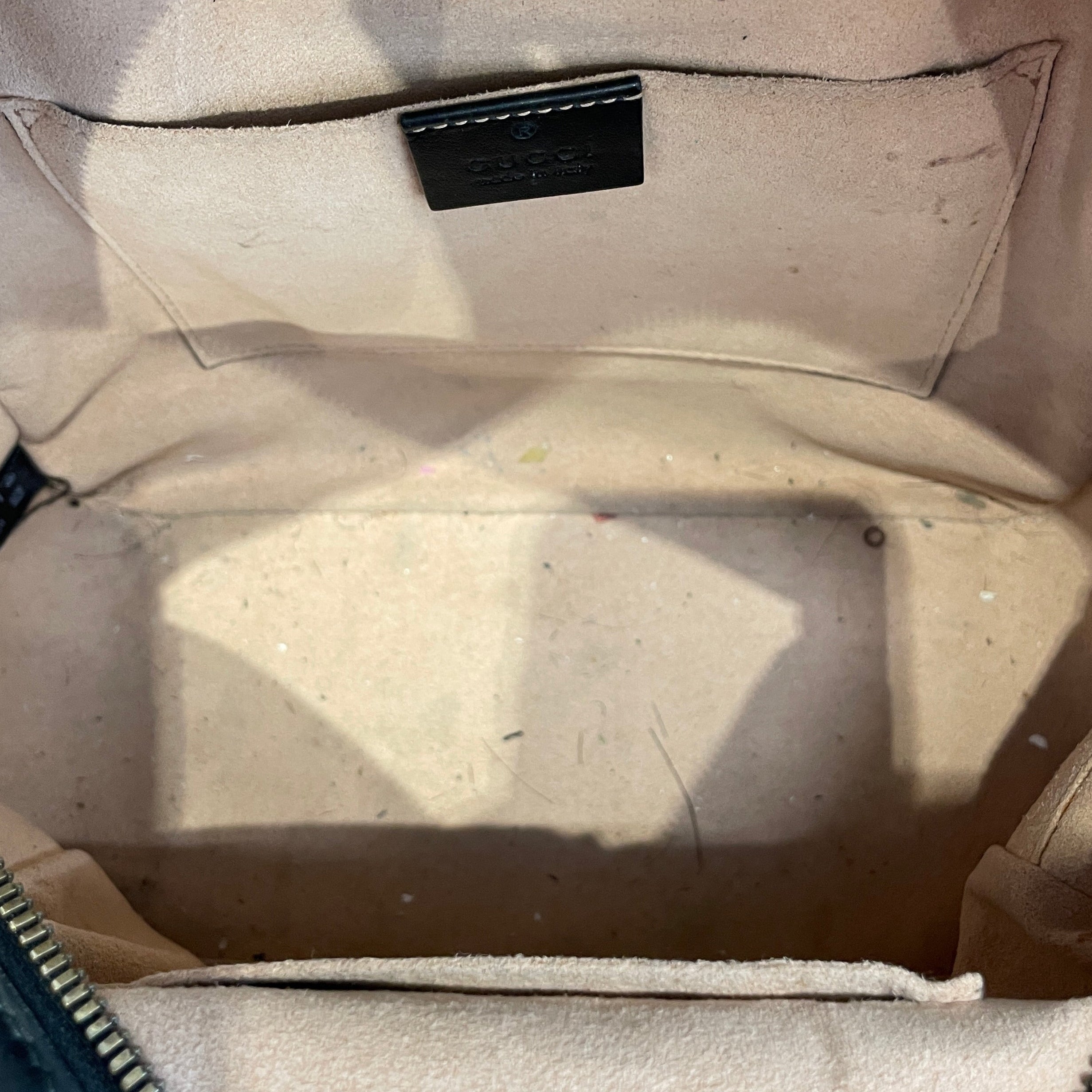 GUCCI/Backpack/Leather/BLK/gg small marmont backpack view 5