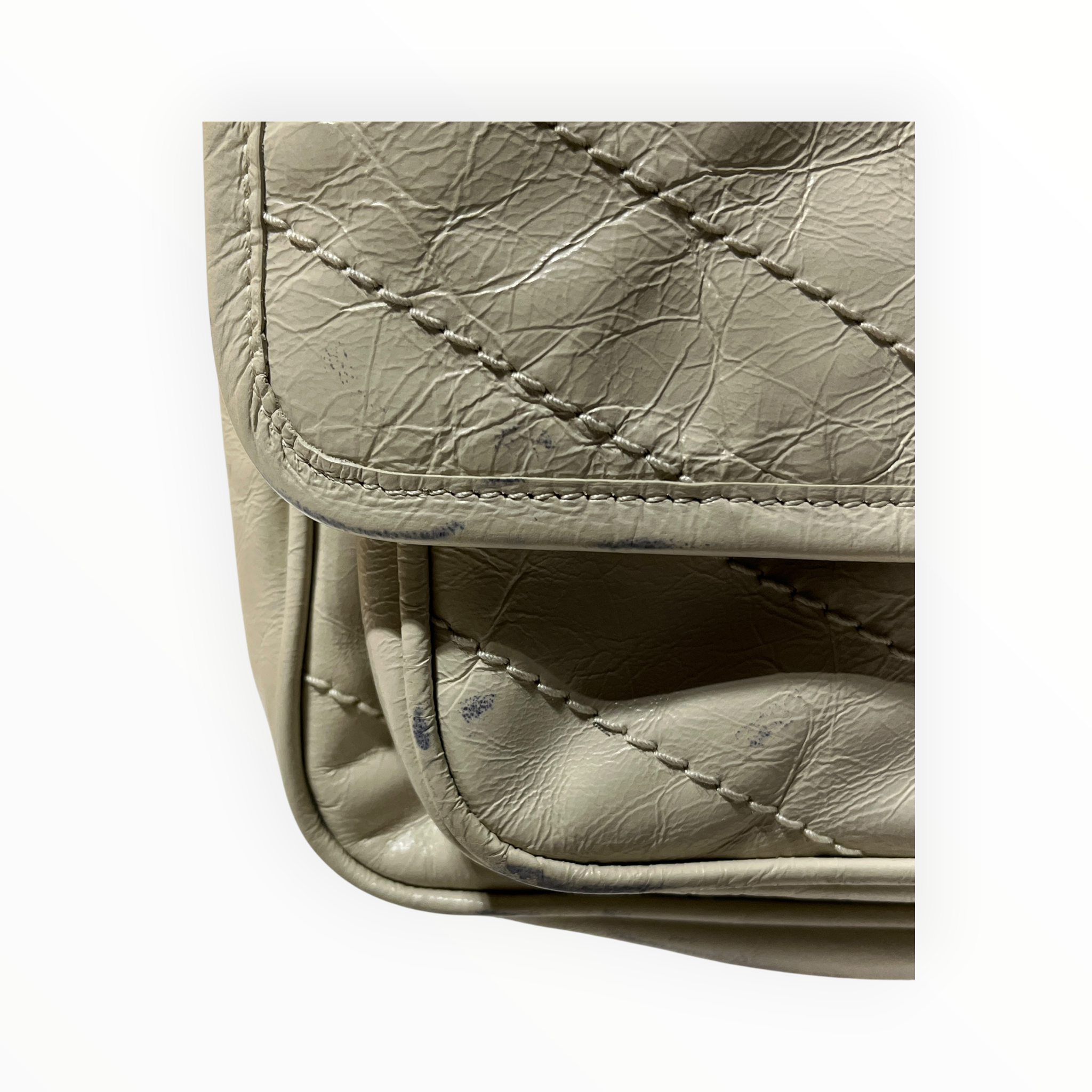 YVES SAINT LAURENT/Cross Body Bag/Angola/CRM/niki lambskin flap view 7