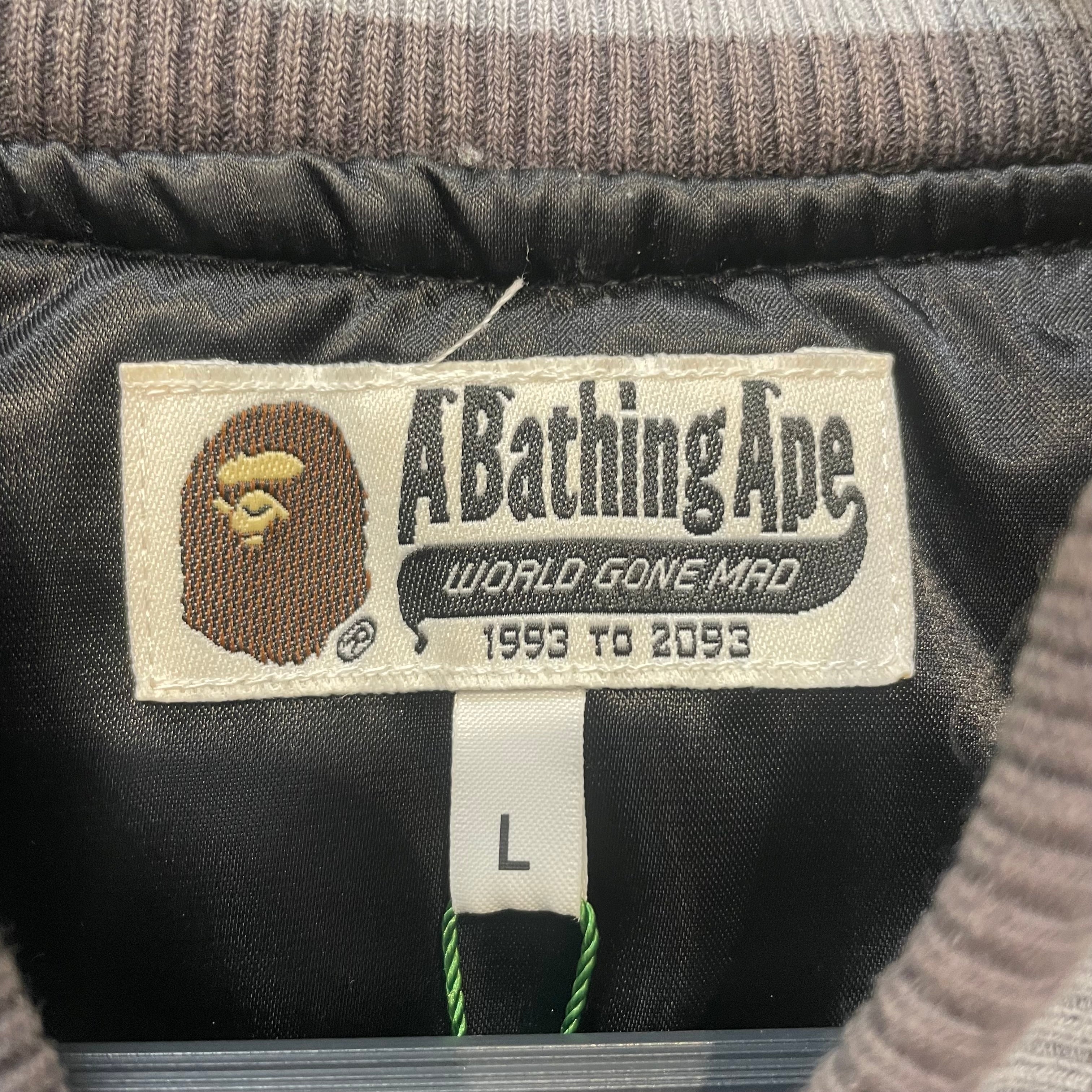 A BATHING APE/Souvenir Jkt/L/Silk/BLK/SATIN VARSITY JACKET view 3