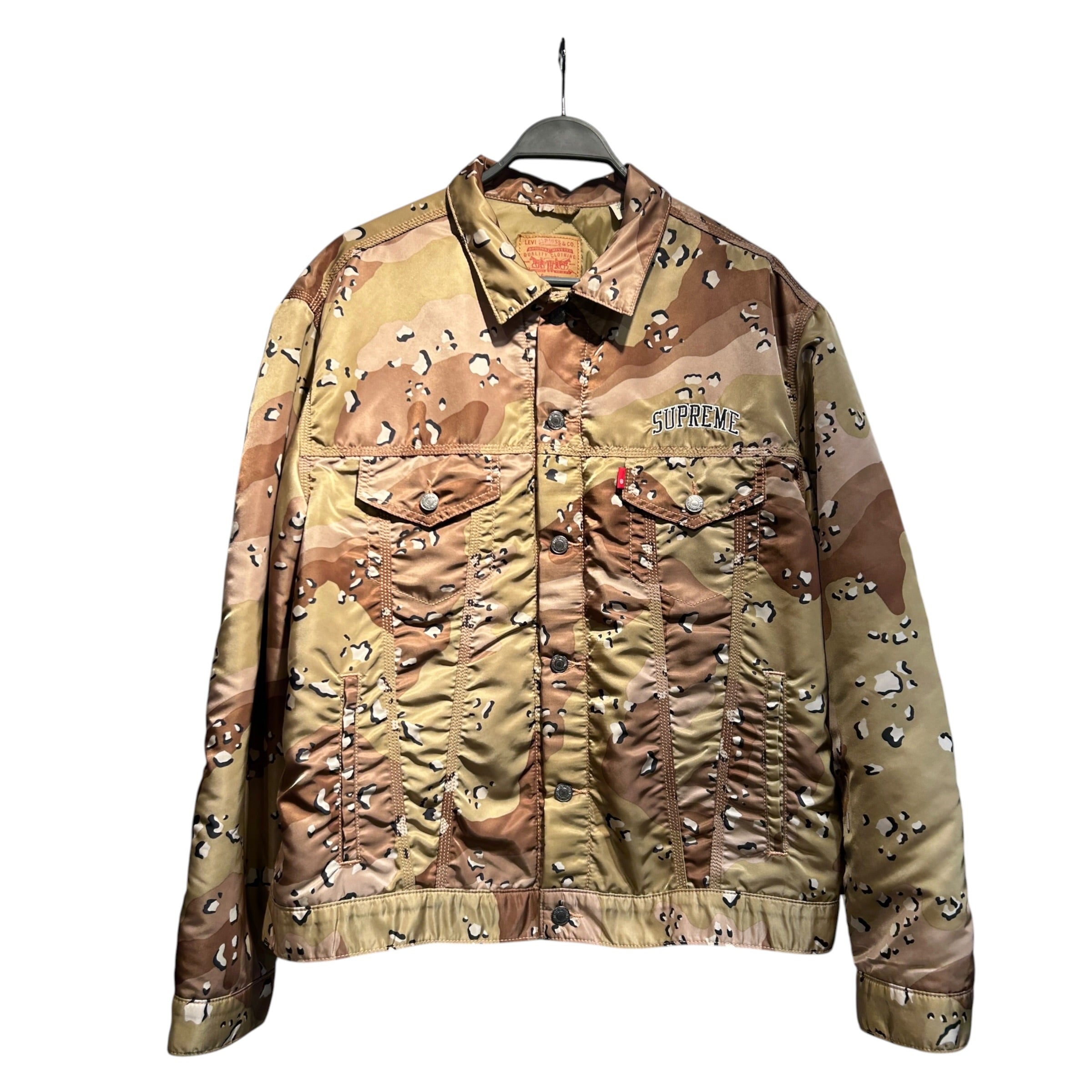 Supreme/Levi's/Jacket/L/Nylon/KHK/Camouflage/dessert camo trucker jacket view 1