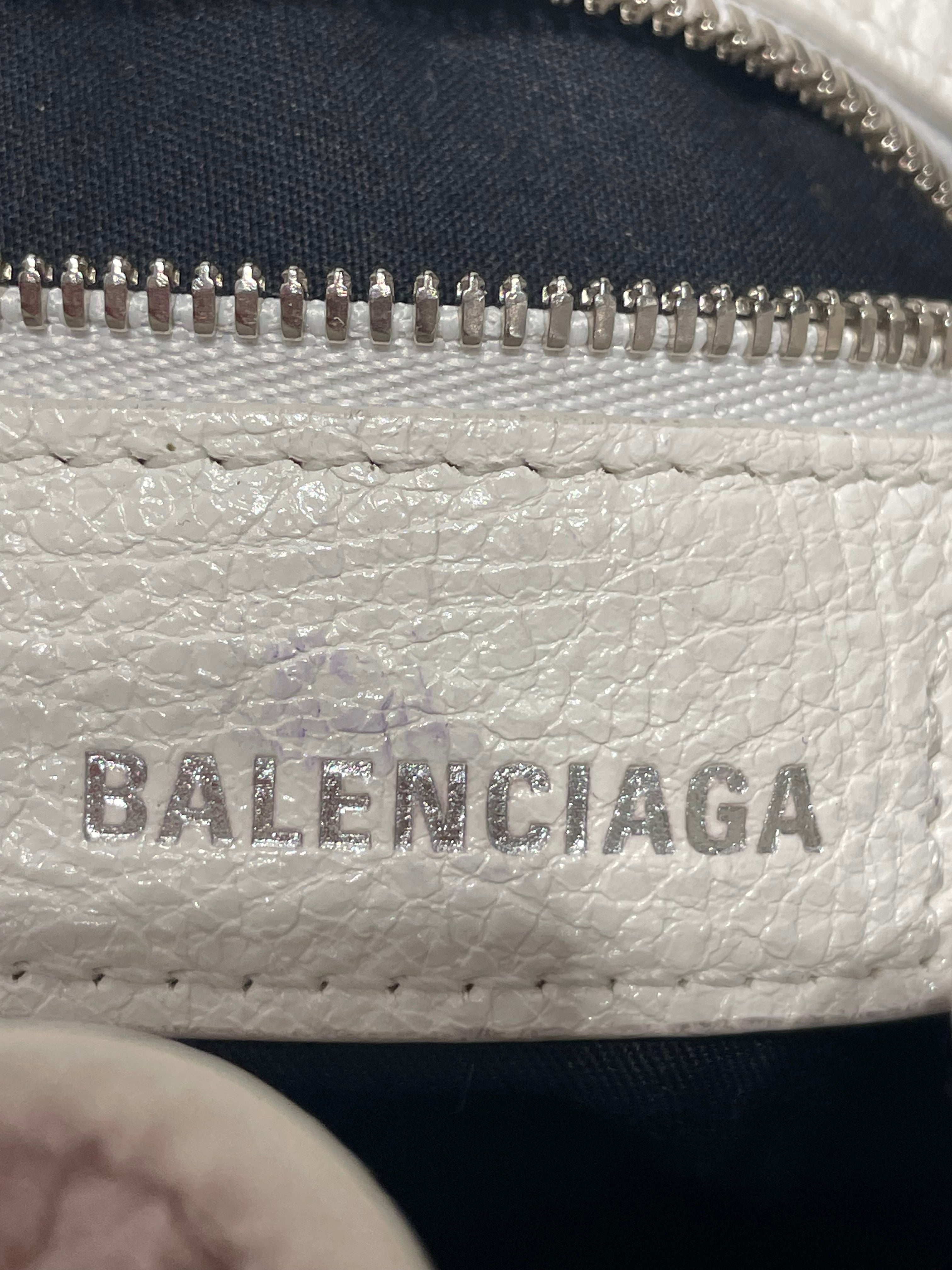 BALENCIAGA/Cross Body Bag/Leather/WHT/Le Cagole XS Bucket view 4