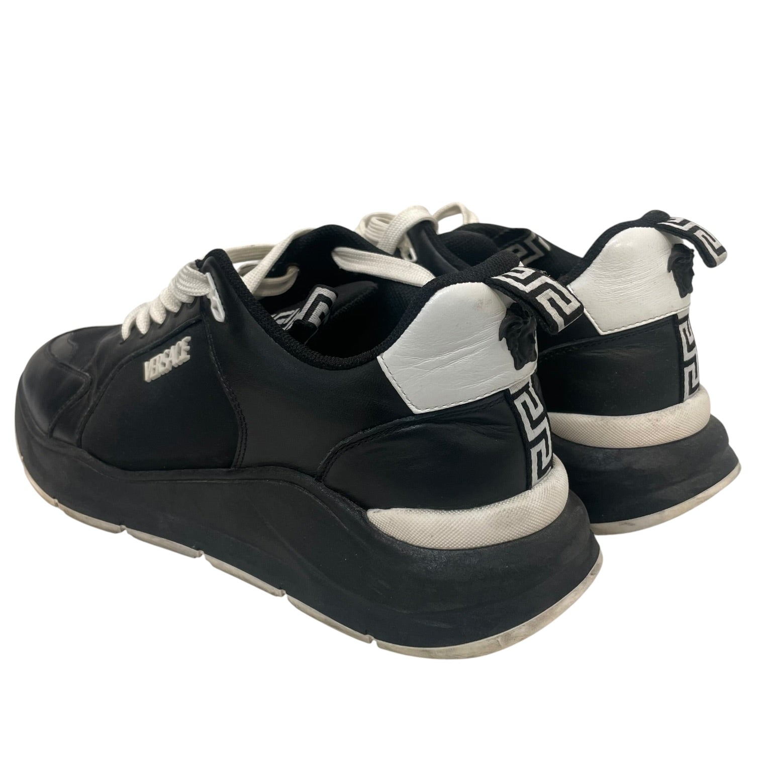 VERSACE/Low-Sneakers/EU 47/Leather/BLK/ view 2