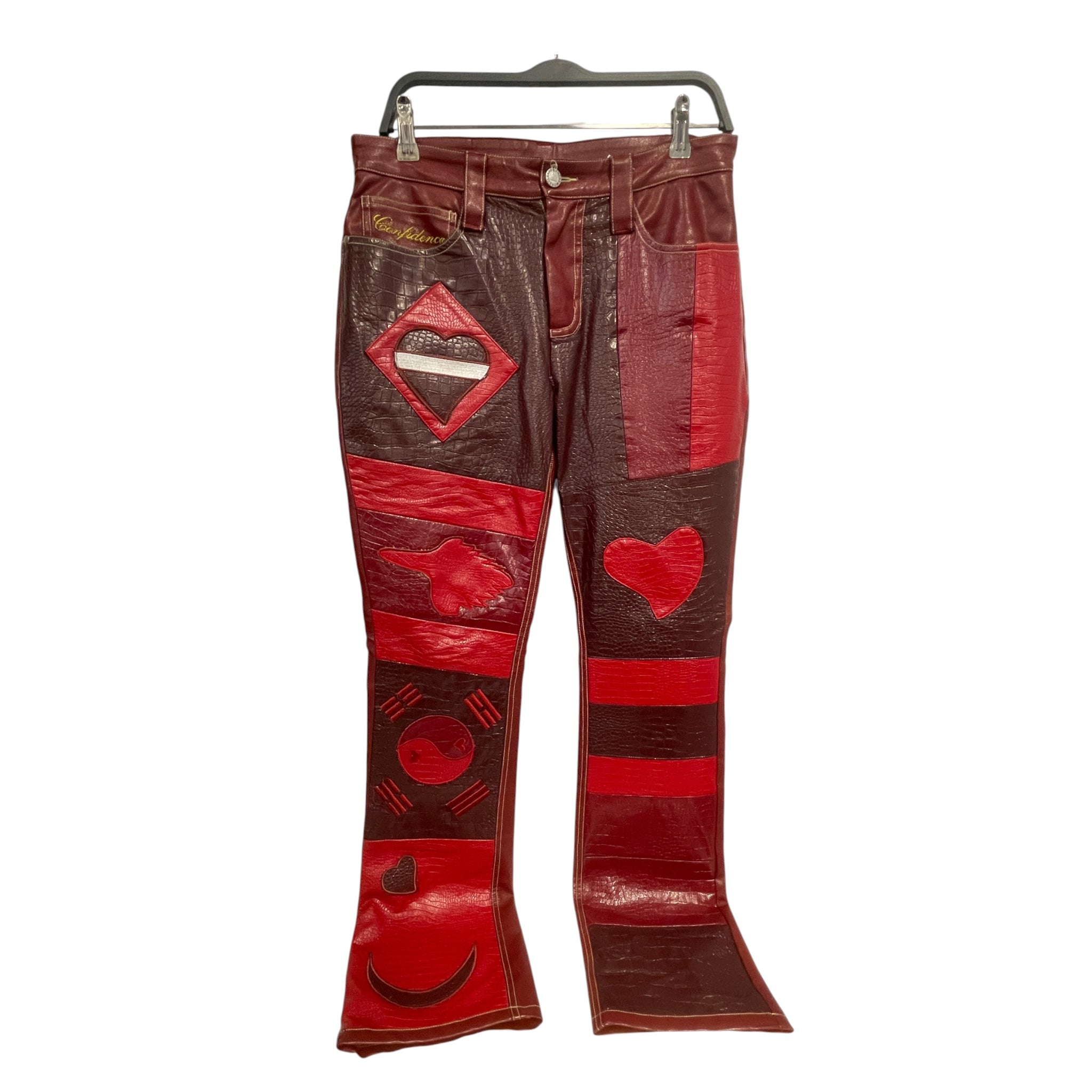WHEN SMOKE CLEARS/Skinny Pants/30/RED/pleather, heart on thighs view 1