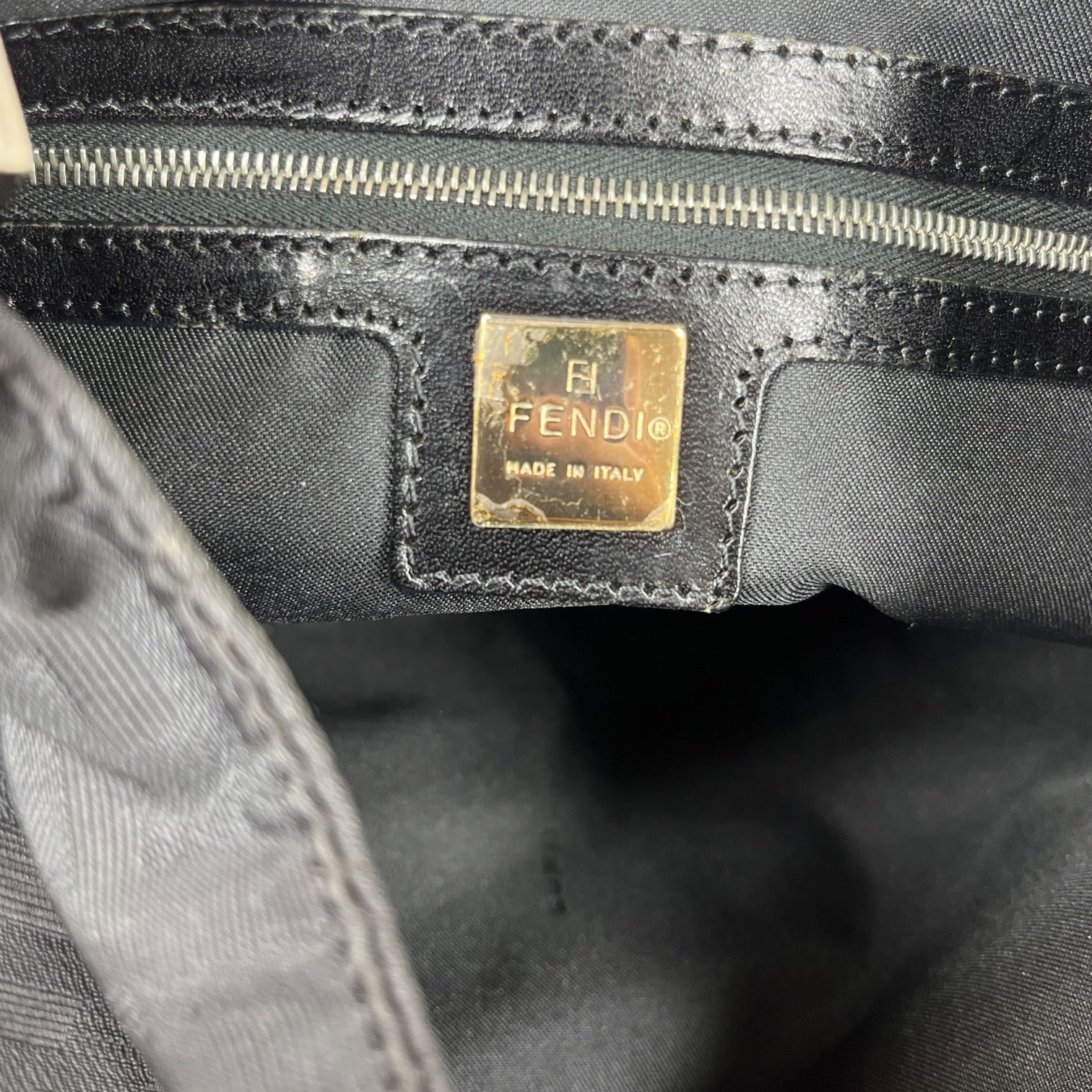 FENDI/Bag/Monogram/Nylon/BLK/NYLON SHOULDER FLAT BAG view 4